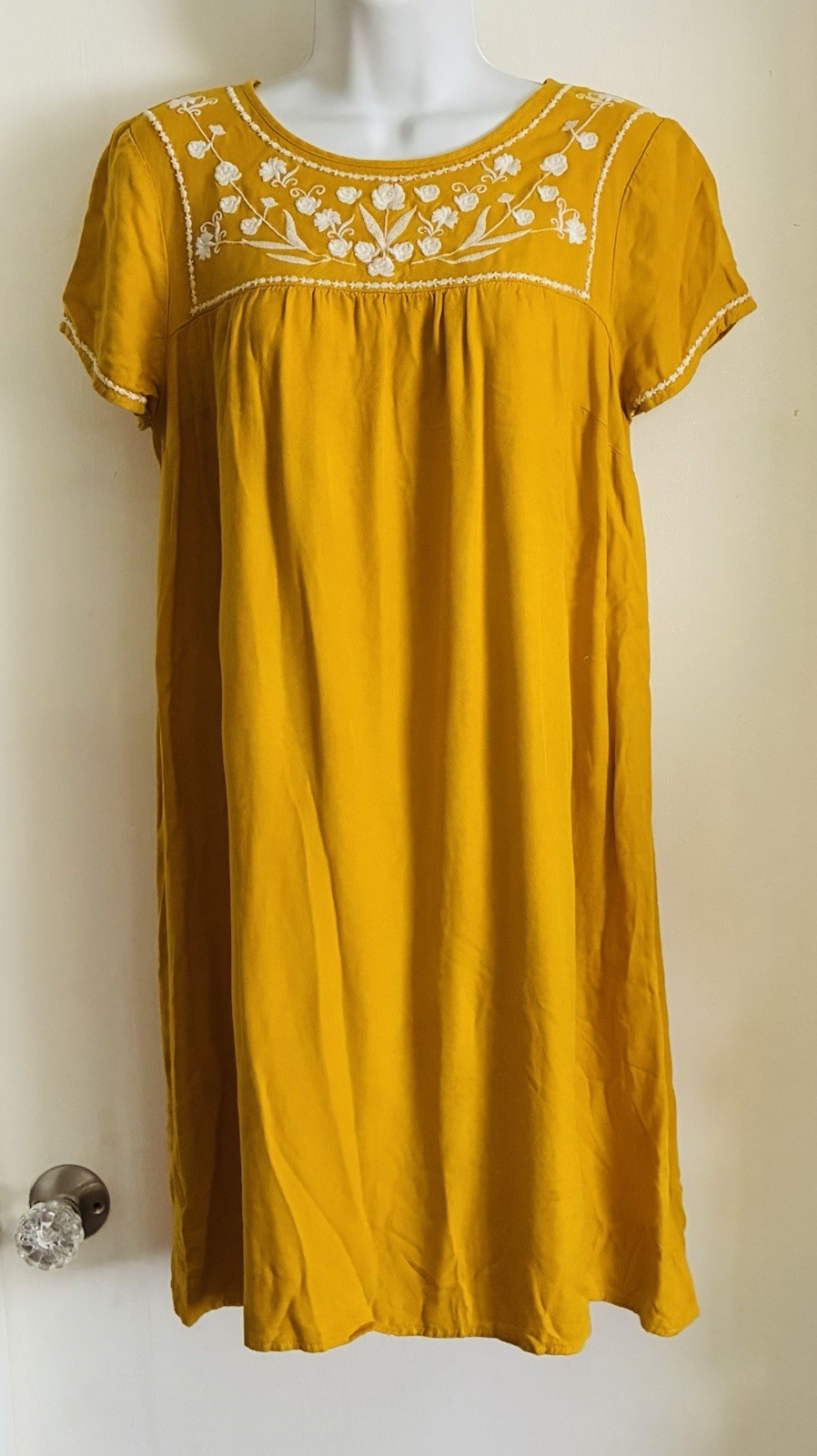 Old Navy Mustard Gold Yellow Bohemian Embroidered Shift Dress Rayon Tunic S