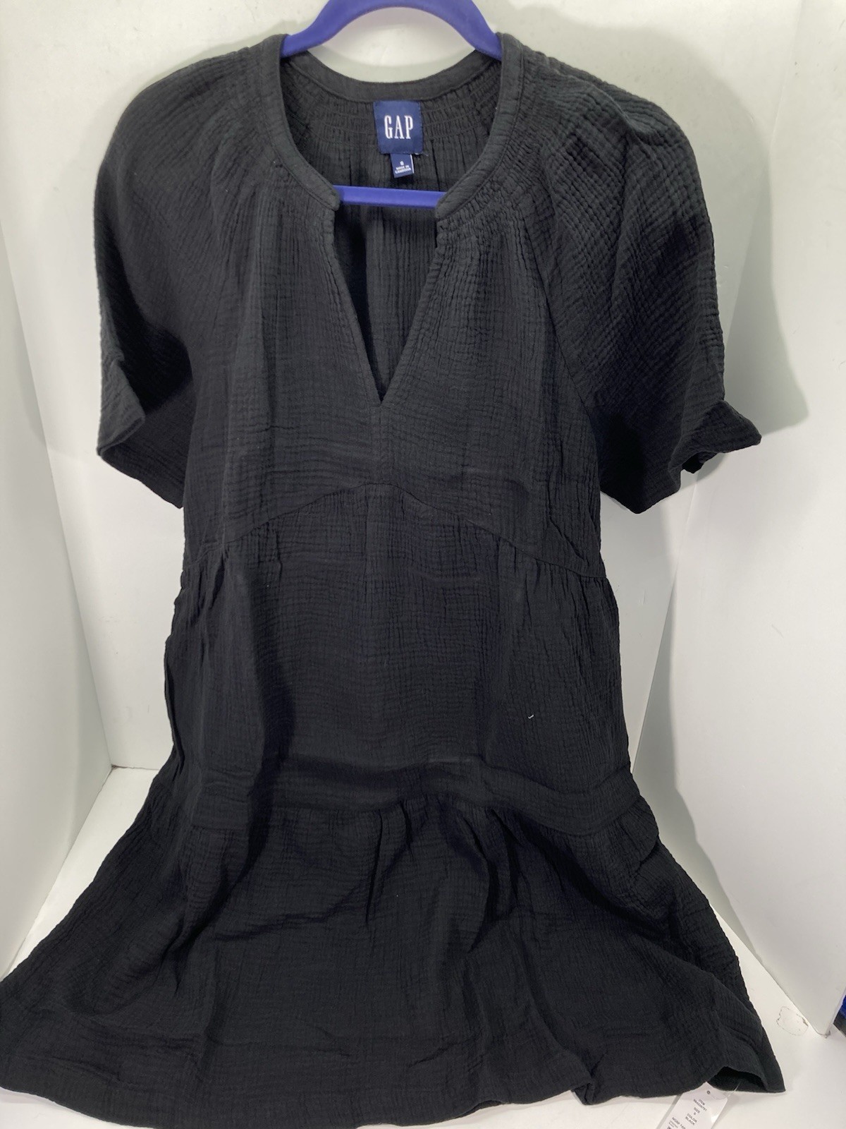 Gap Gauze Tiered Dress Women Size Small Black Short Sleeve Pockets Crinkled NWT