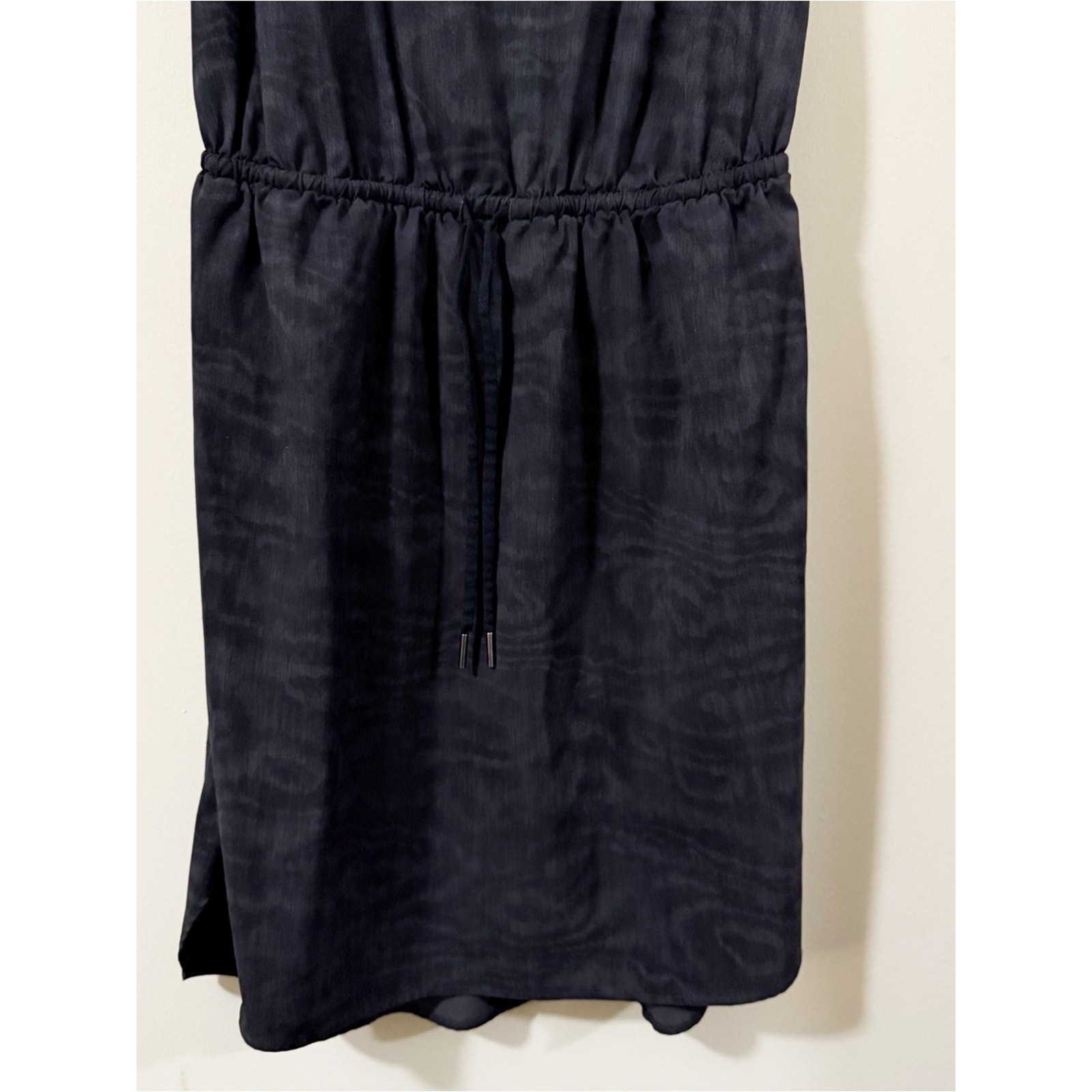 Athleta Black and Gray Athletic Womens Dress Cinch Waist Size Small Activewear