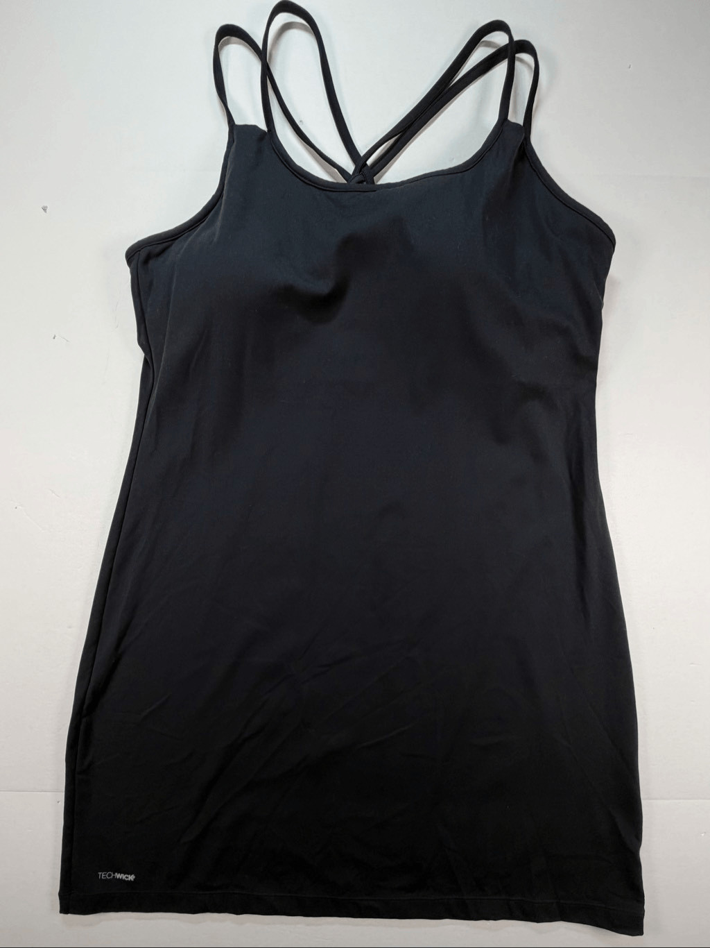 EMS Techwick Women’s Large Black Athletic Dress Built In Shelf Bra Activewear