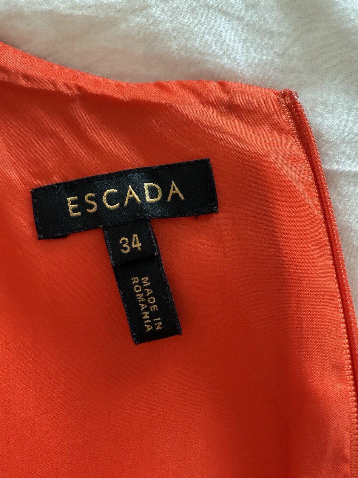 ESCADA ZIP BACK LINED THICK SIDE SLIT DRESS SIZE 34 MADE IN ROMANIA