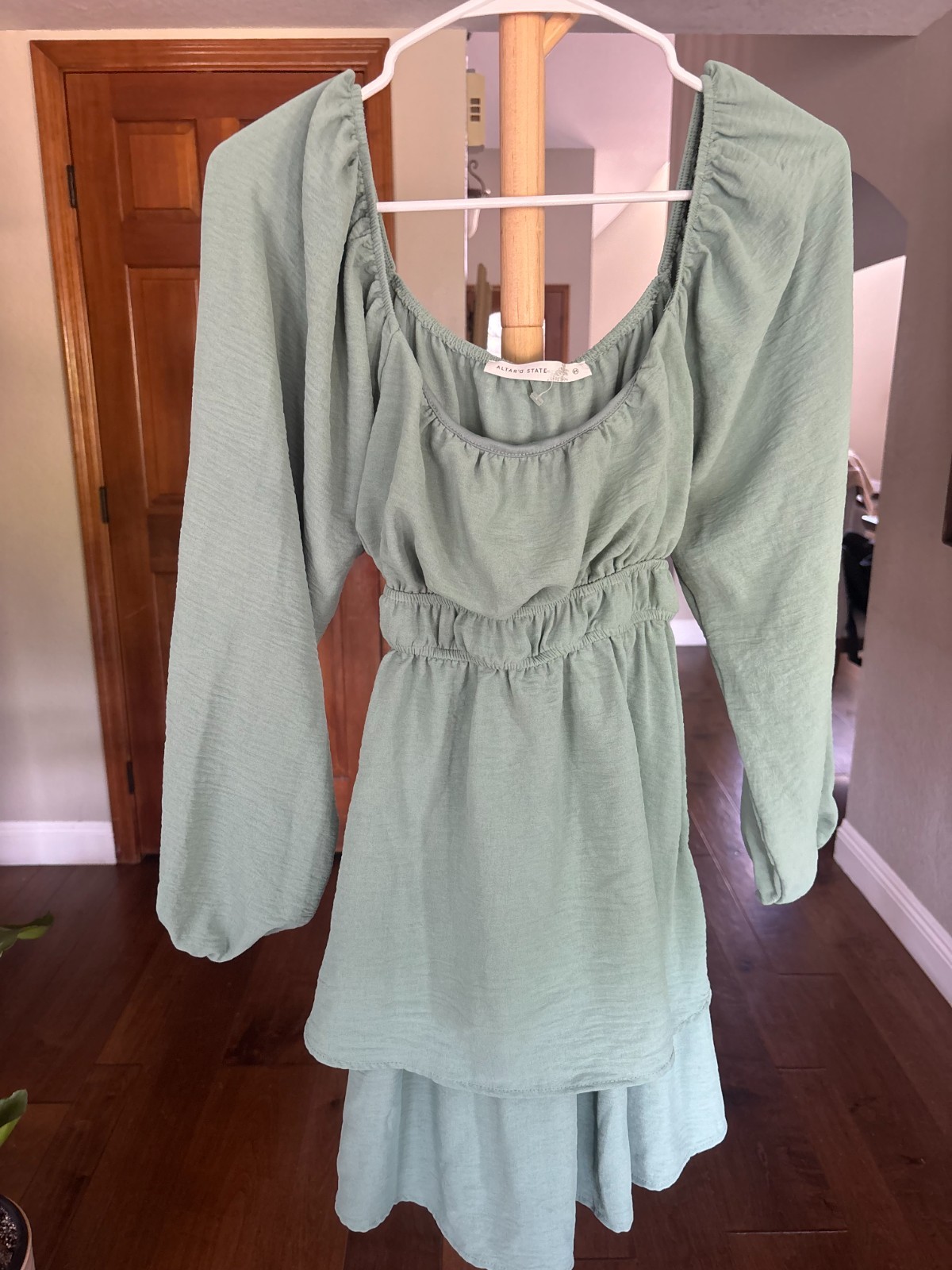 Altar’d State Sage Green Balloon Sleeve Tie Waist Tiered Mini Dress Women’s M
