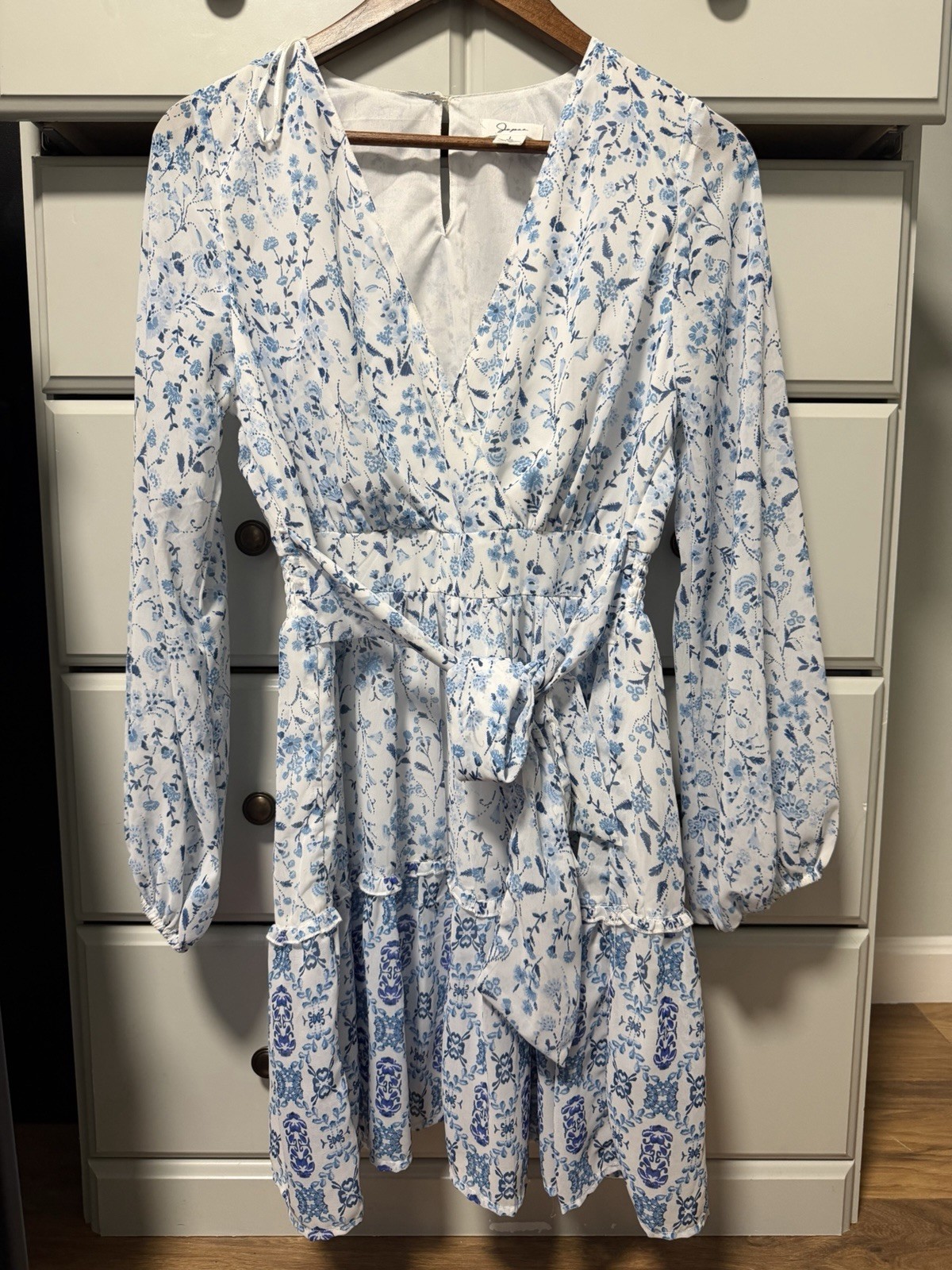 Japna White/Blue Floral V-Neck Long Balloon Sleeve Tie Waist Mini Dress S