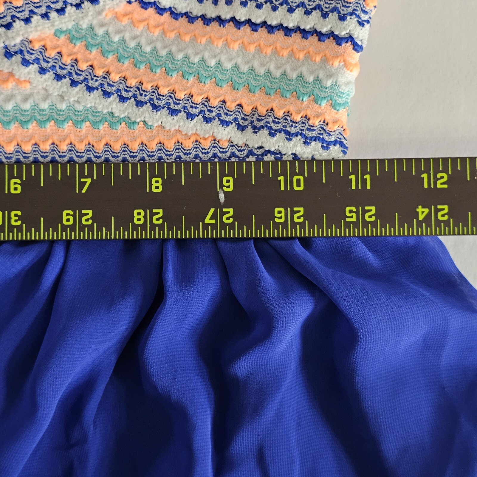 B. Darlin Junior 1/2 Strapless Short Body Con Bandage Stretchy