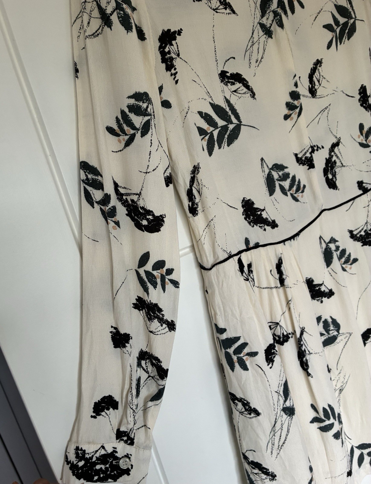 Ganni Floral Cream Black Short Mini Dress Size 8 36 Cottagecore Scandi chic