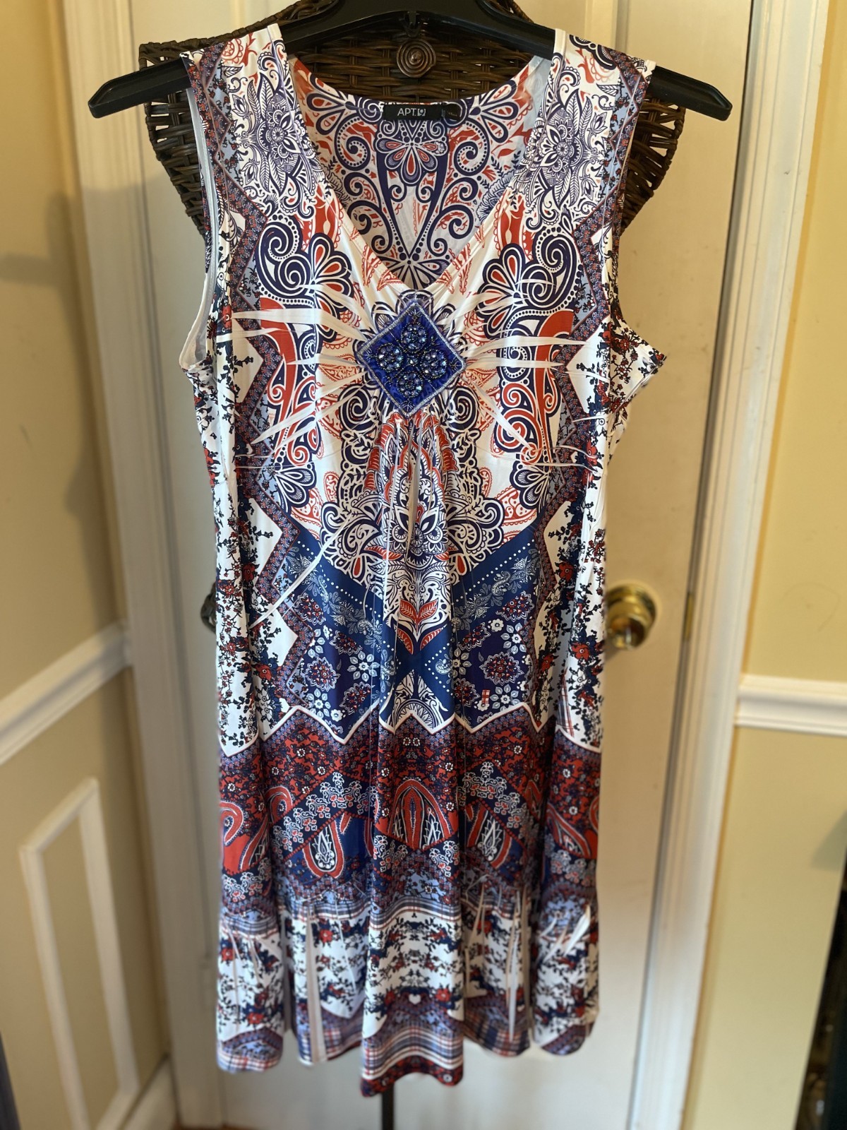 Apt 9 Red, White, and Blue, Short Sleeve, V neck Dress Size 6