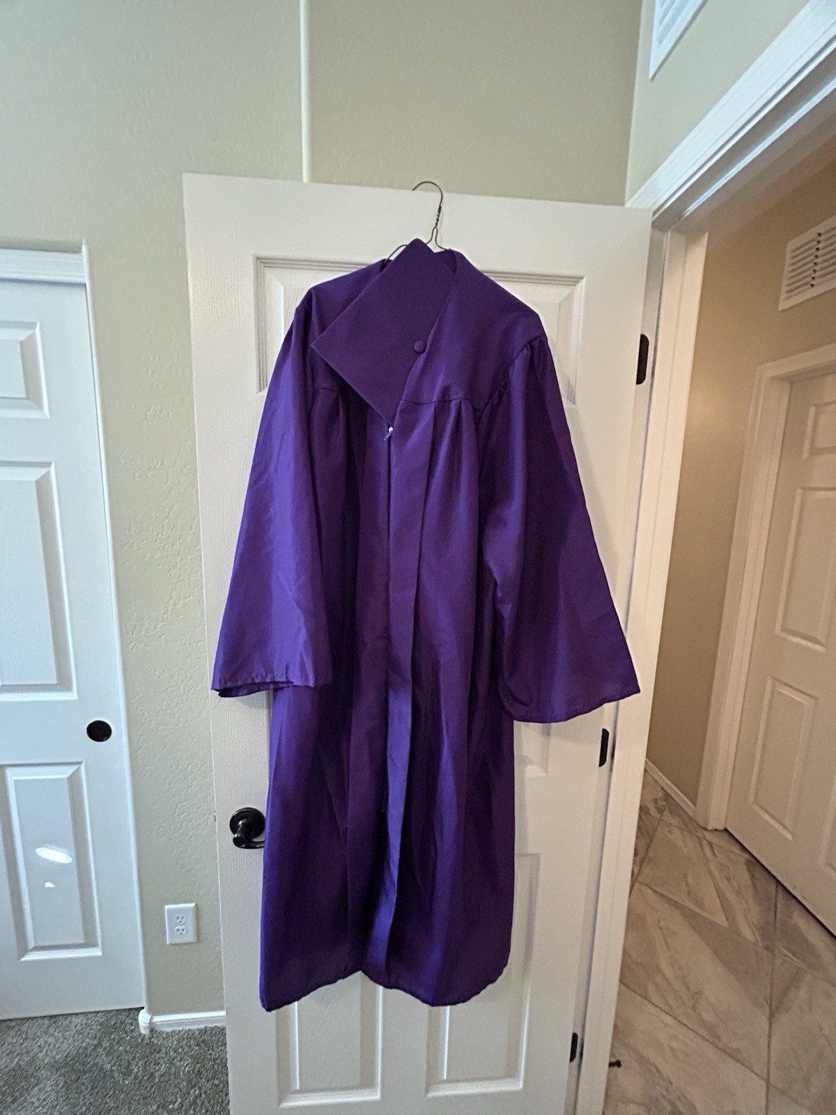 5’7-5’9 Purple Cap & Gown Josten’s (Sunrise Mountain High School) (Worn 2023)