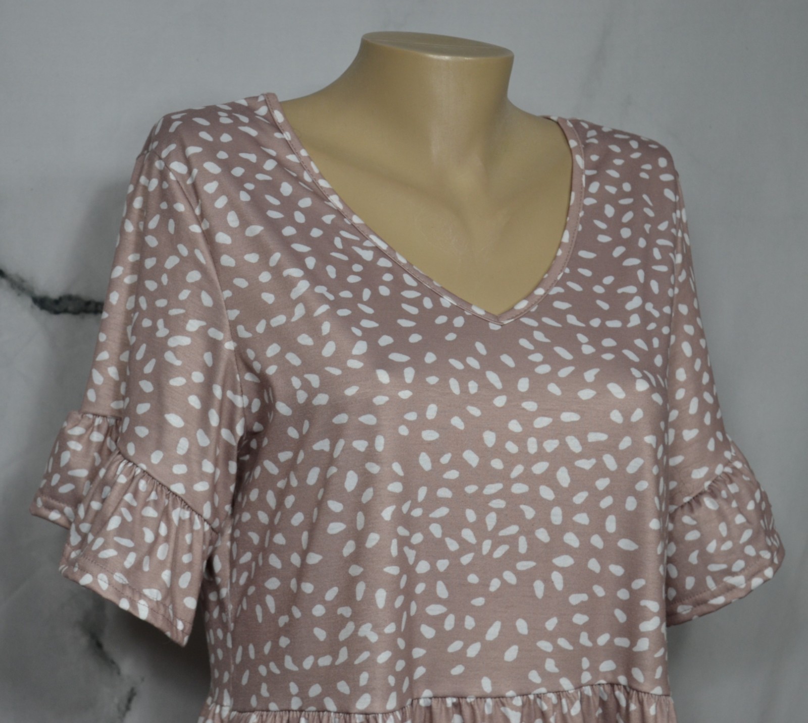 NCLOOK Tan Cream Patterned V Neck Dress Large Side Pockets Ruffled Hem Sleeves