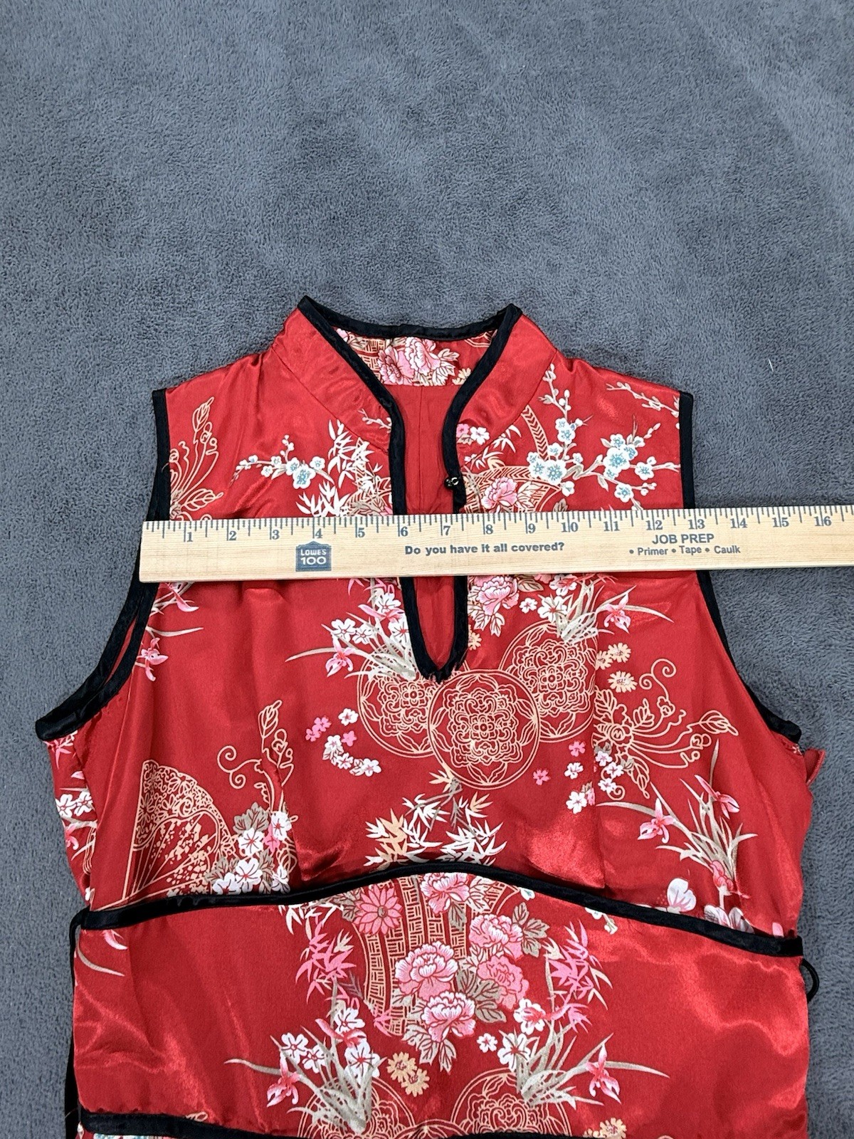 Red Asian Chinese Cheongsam Style Dress Up Women’s Size 8 Floral Satin Damaged