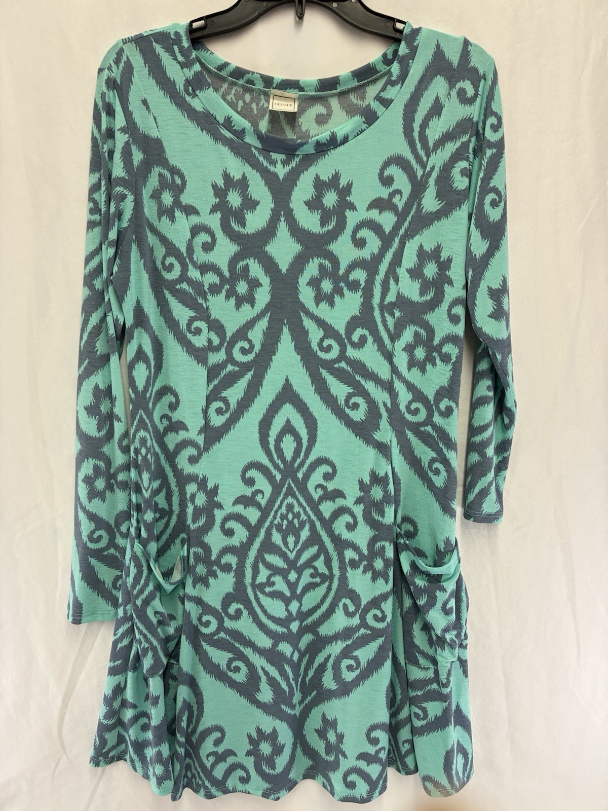 Hershe Tunic Top M Teal Gray Damask Print Long Sleeve Pockets Stretch USA