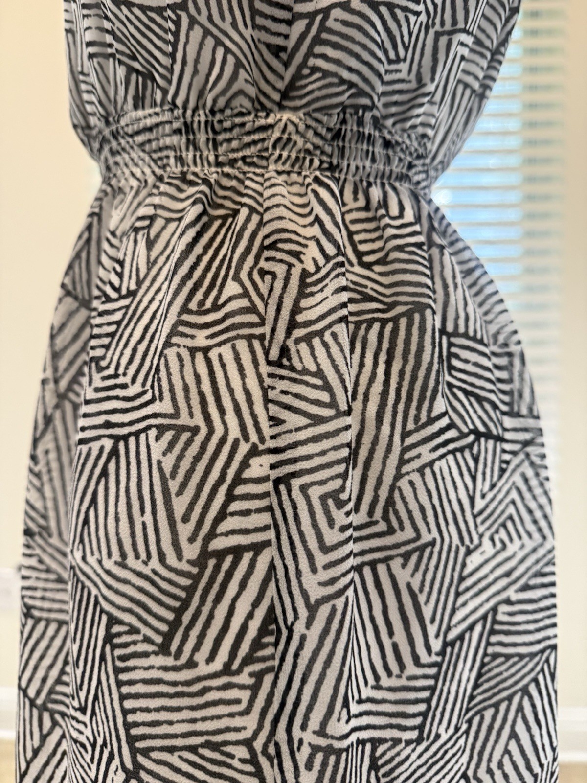 Moda International Geometric Print Ruffle Sundress in Black/White SizeXs