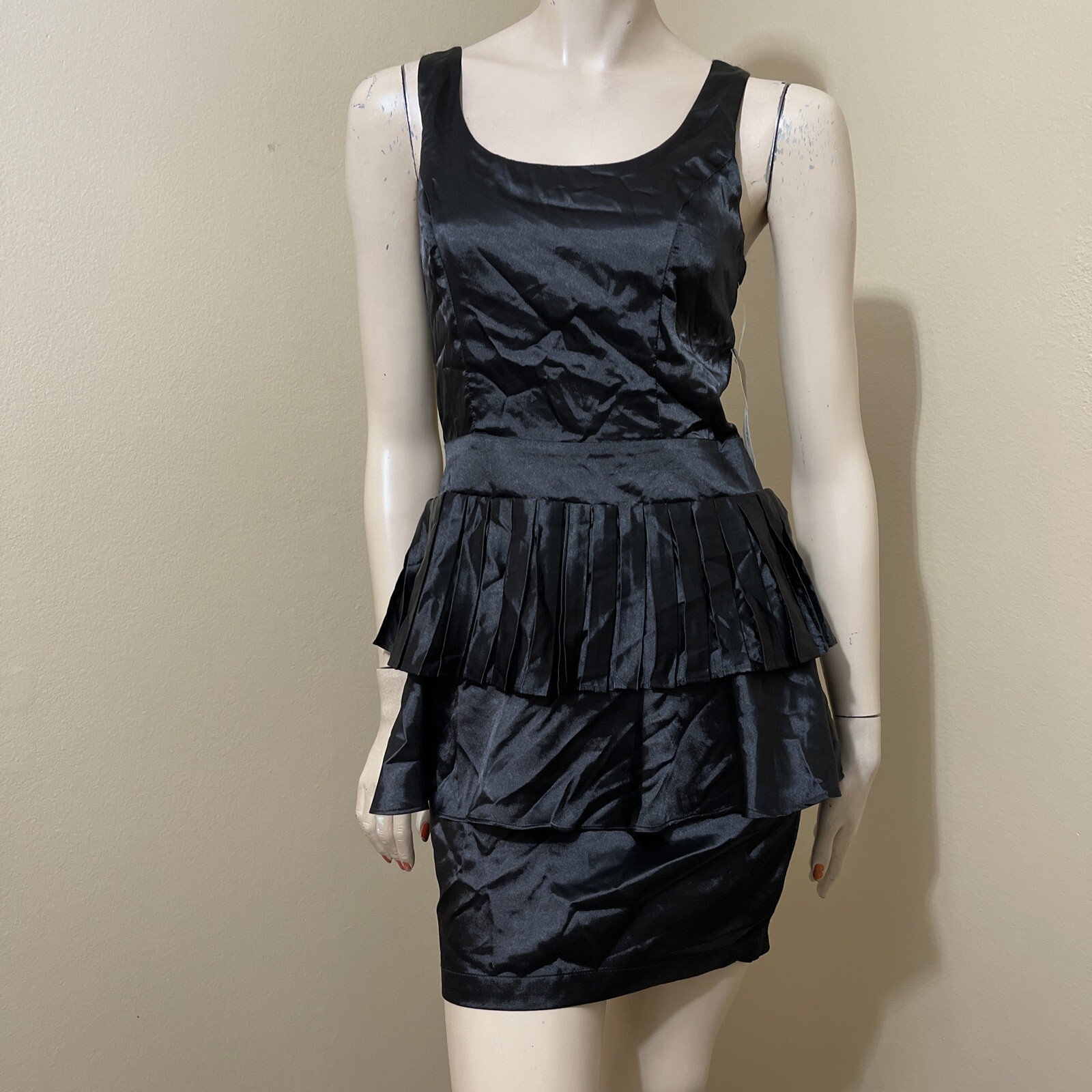 Women’s Black Polyester Party Summer Pleated Layered Ruffle Zipper Size S Dress