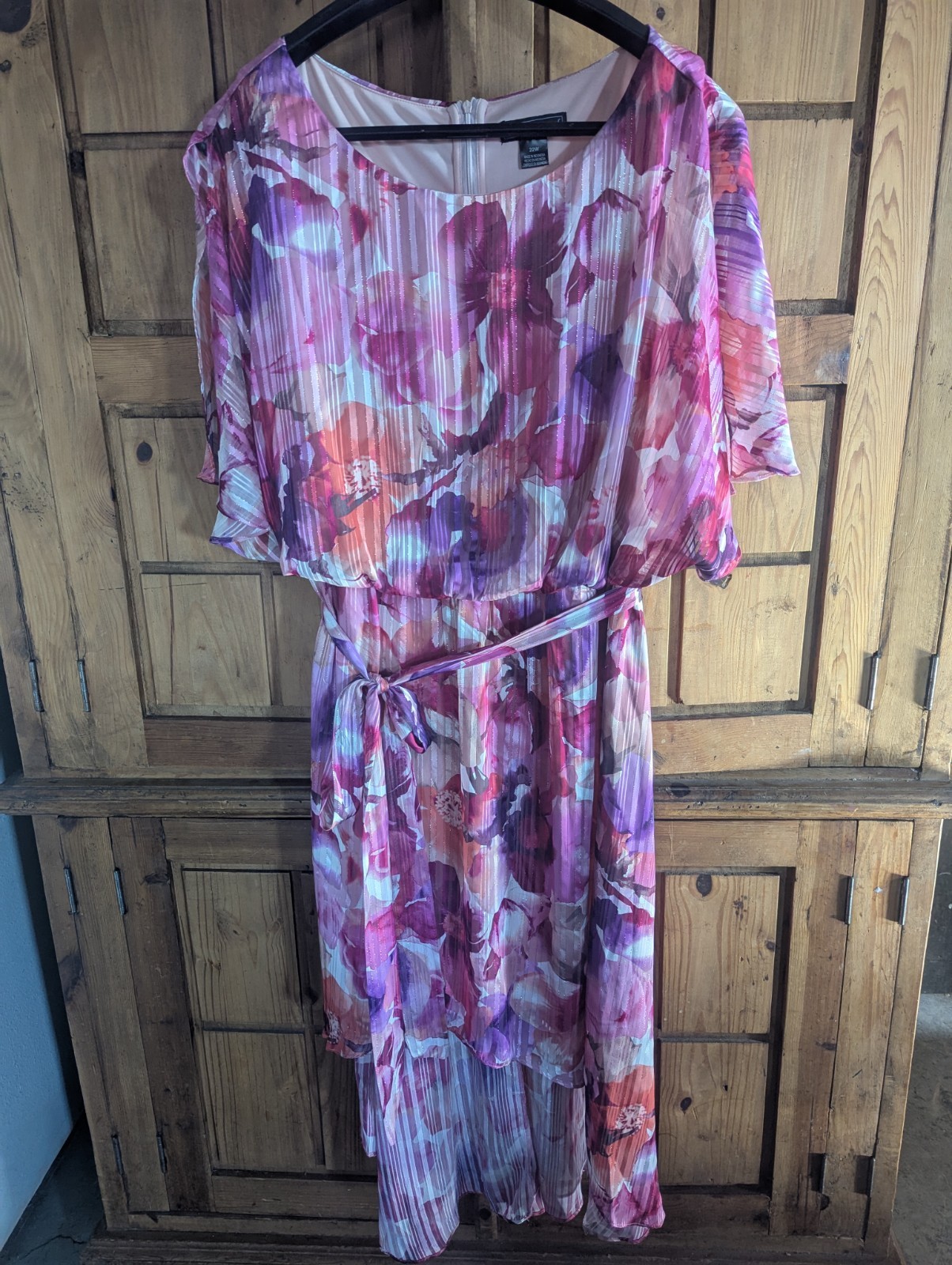 Jessica Howard Floral High Low Dress. Resort Wear. Wedding Guest. Vacation.