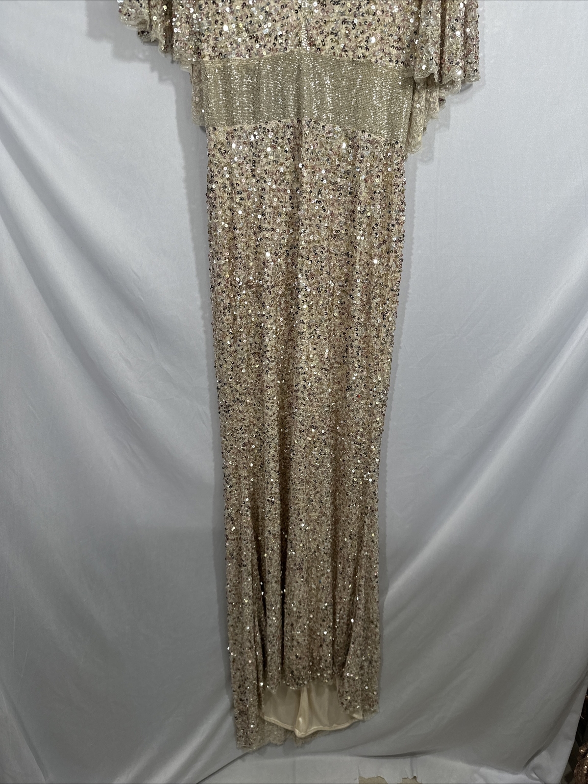 NEW $698 Mac Duggal [ 10 ] Sequined V Neck Cape Sleeve Beaded Gown Nude #Q704