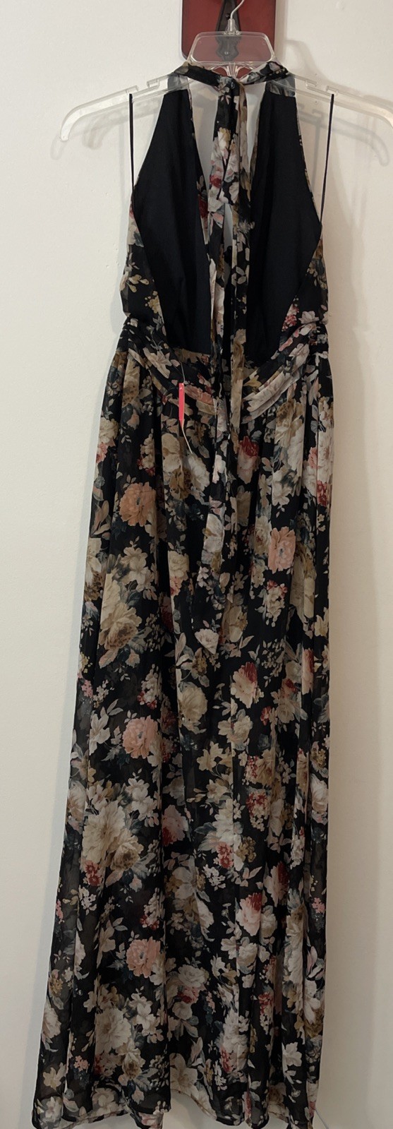Xtaren Womens Large Black Floral Deep-Vneck Lined Halter Maxi Dress NWT! A2146