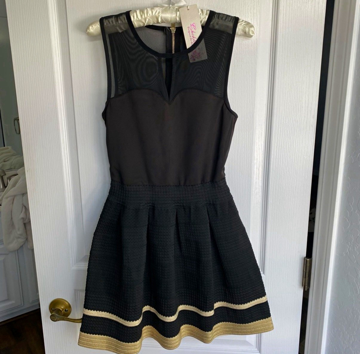 Choklate Black/Gold Fit & Flare Short Dress Sheer Mesh Yoke Pleated Zip Size S