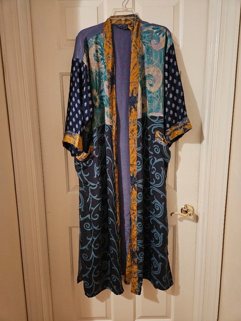 Art Silk Kimono Robe~ Women’s One Size~Kimono w/Tie~Floral~Blue, Purple~NEW 2nd