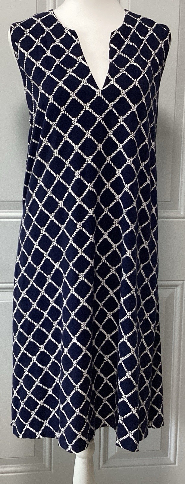 Lands End Navy Size X-Large Sleeveless V-Neck 2 Pockets Slide Slits Dress