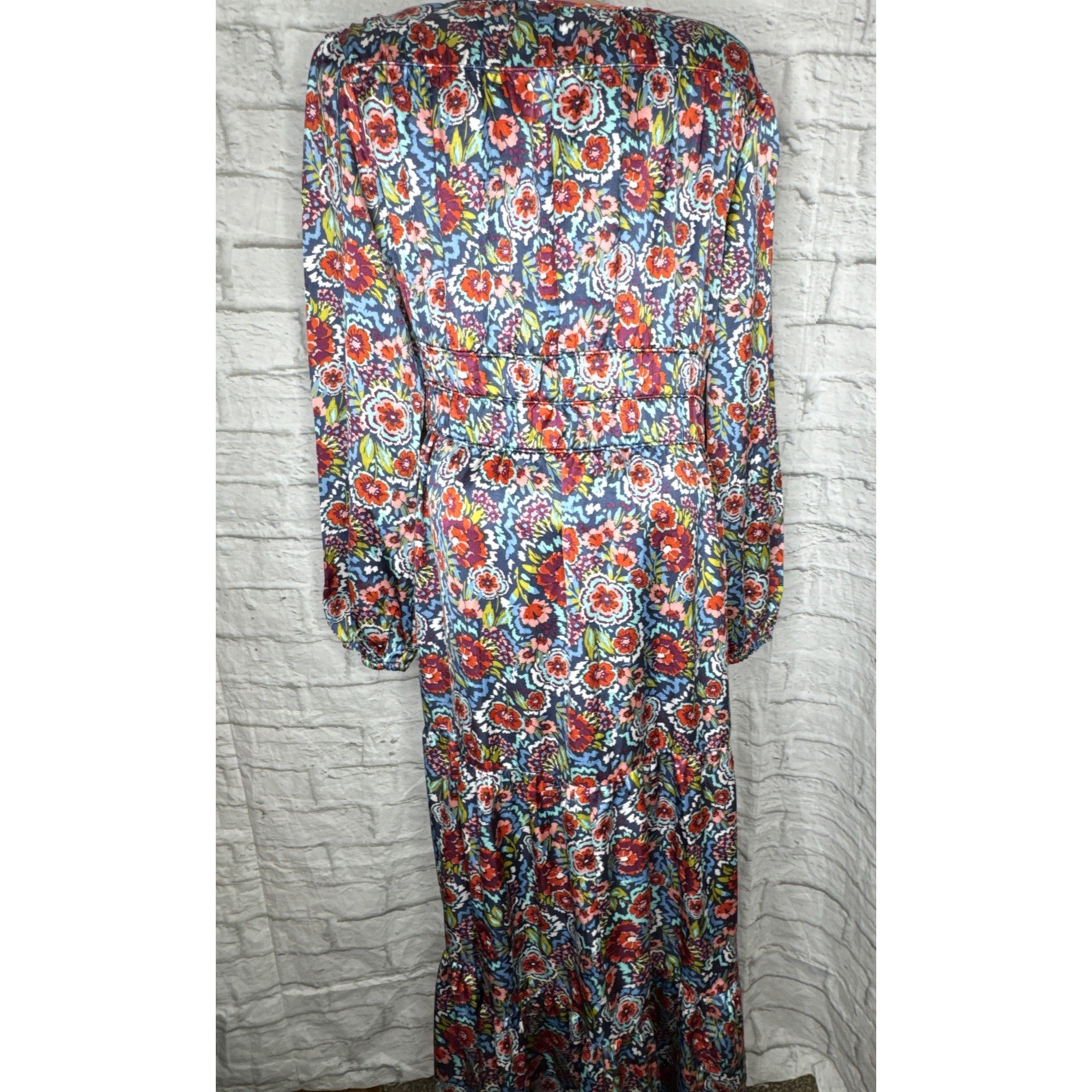 Jessica Simpson V-Neck Long Sleeve Multi Color Floral Maxi Dress NWOT Size 10/12