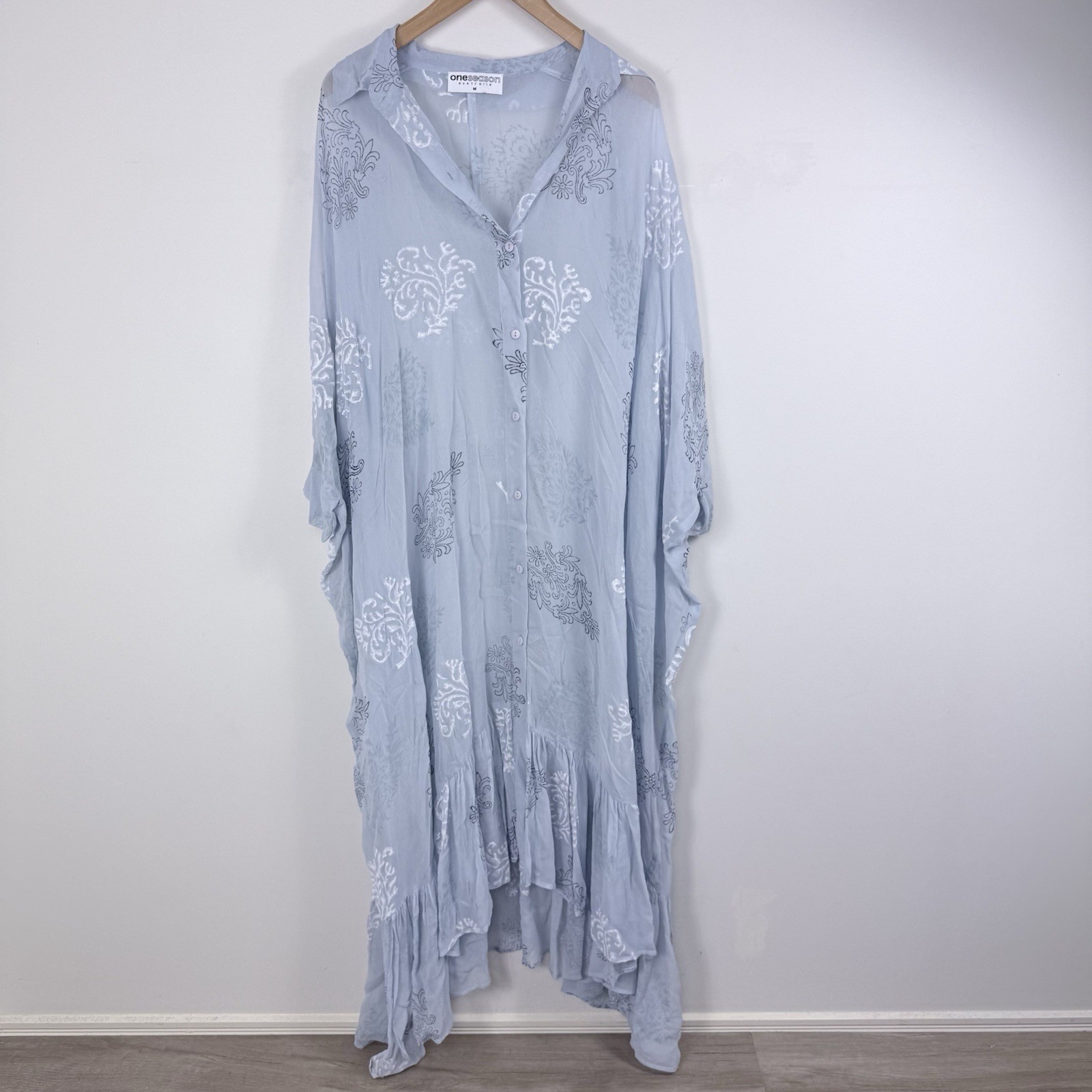 One Season Size Medium Dress Kaftan Blue Paisley Ruffle Oversized Maxi