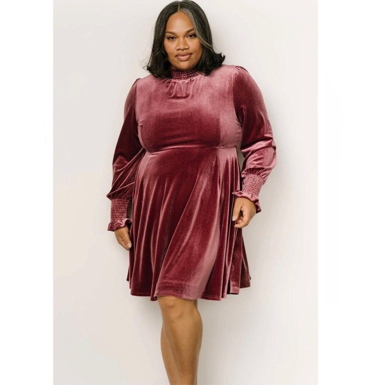 Baltic Born Short Dress Size 1X Tina Mauve Velvet Cuff Smocked Neck Back Zip