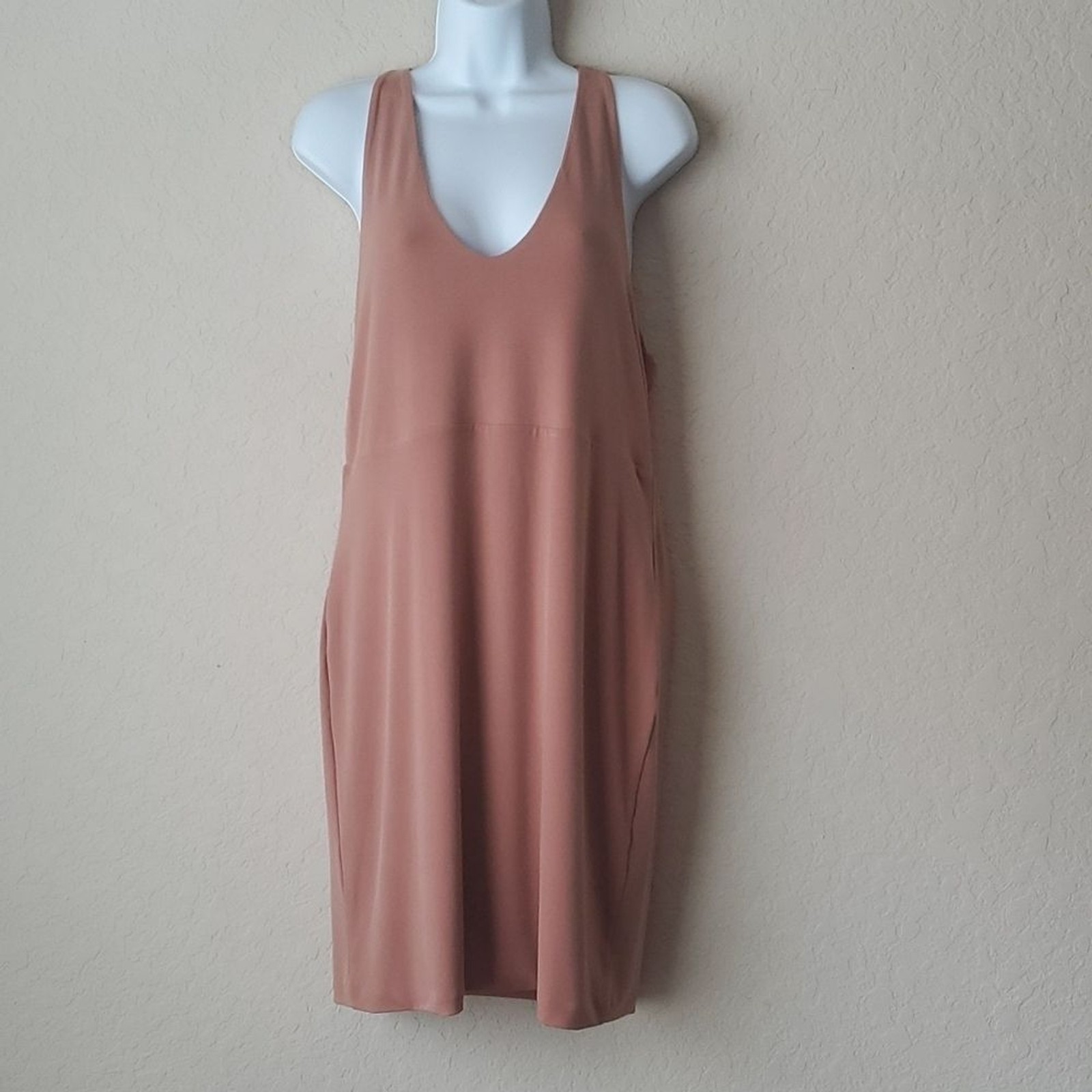 Open Edit Women’s Scoop Neck Sleeveless Bodycon Dress Size Large Mocha Tan**