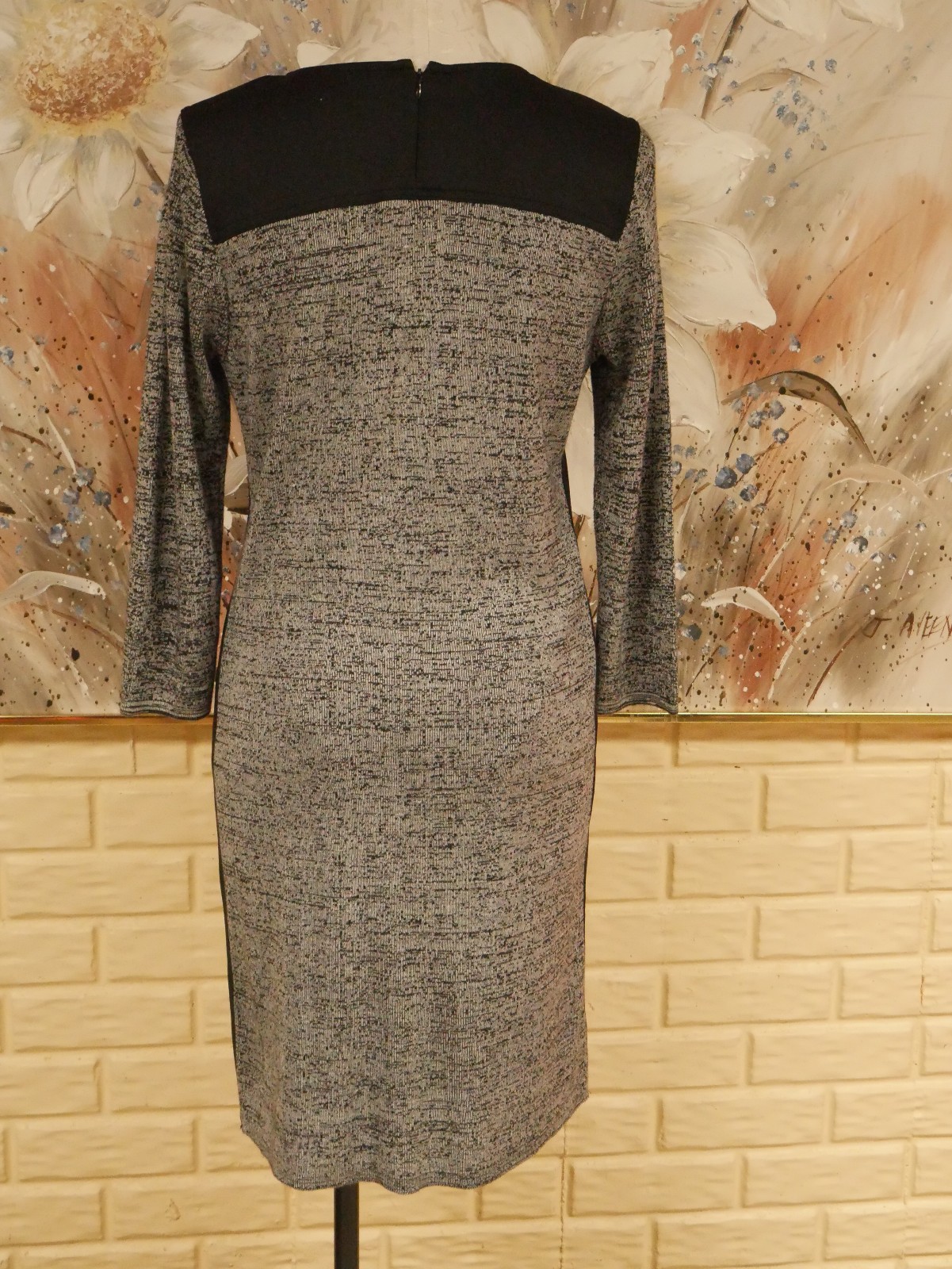 EUC CALVIN KLEIN SZ LARGE ACRYLIC STRETCH BLACK & GRAY FLECKED SWEATER DRESS