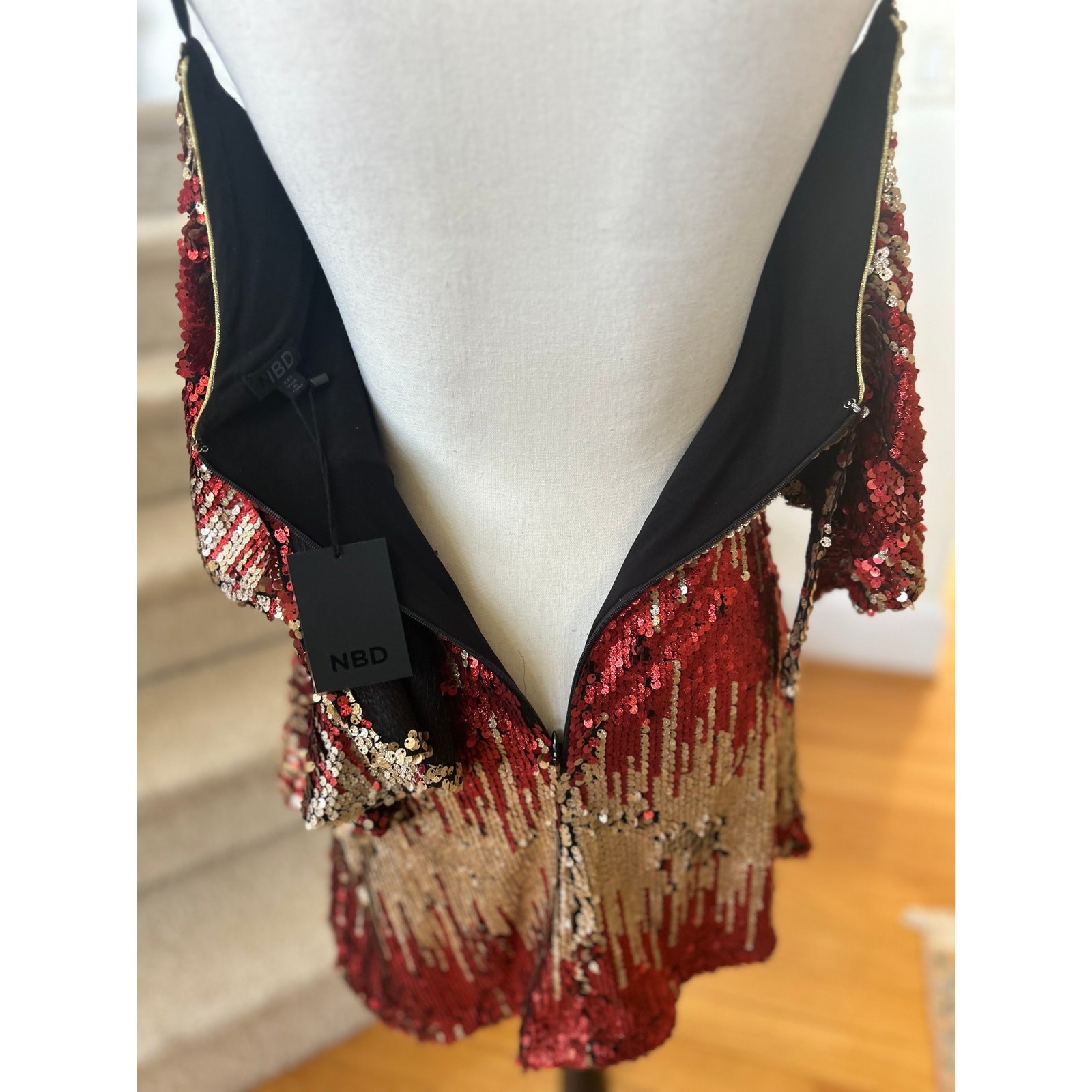 NWT NBD Caliente Red & Gold Glitter Sequin Ruffle Mini Dress