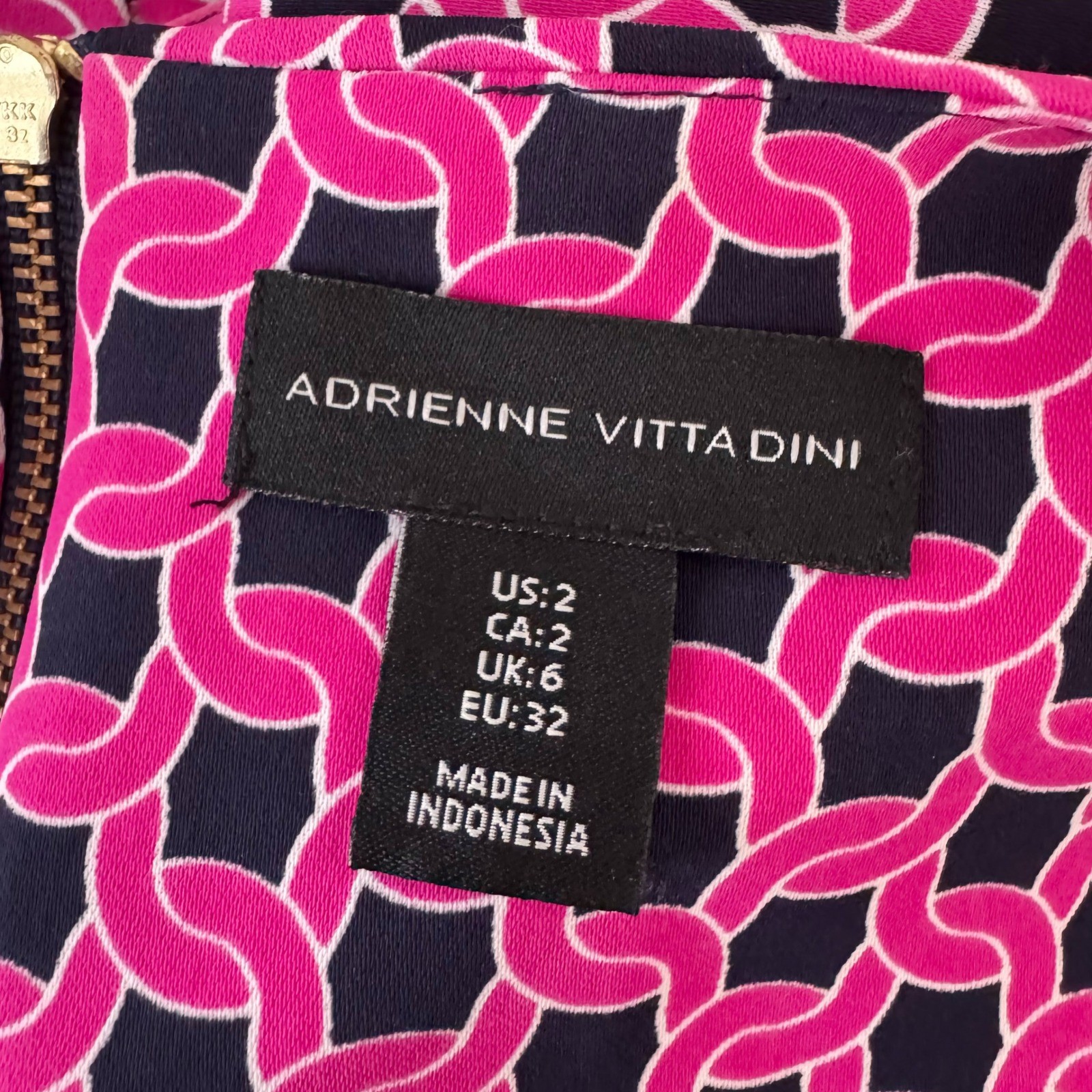 Adrienne Vittadini Geometric Print shift Dress Pink Navy Sleeveless sz 2 office