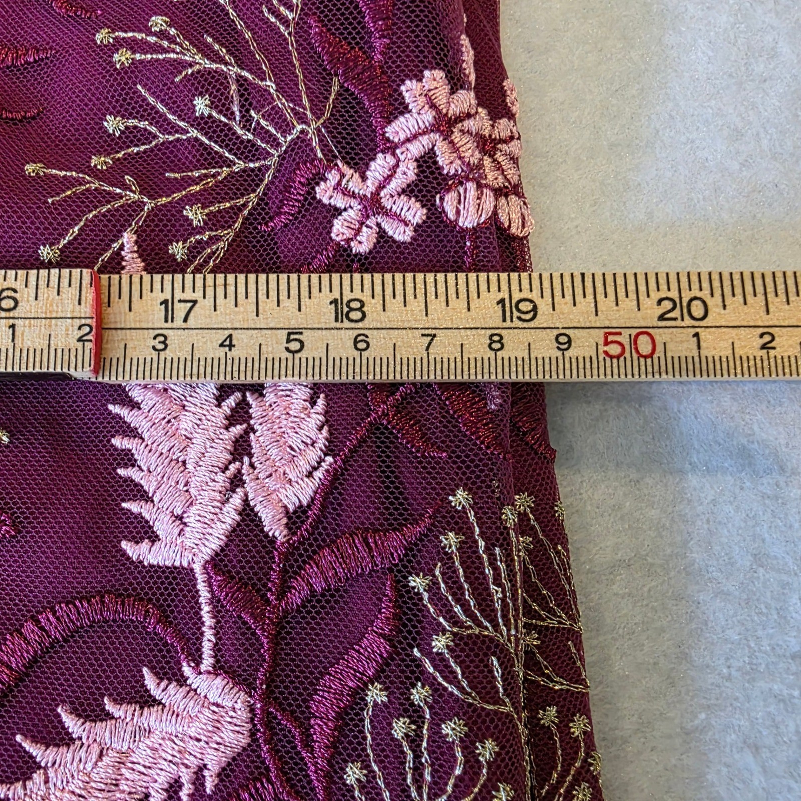 Sundance Burgundy Floral Embroidered Mesh Bell Sleeve Shift Dress NWT Size M
