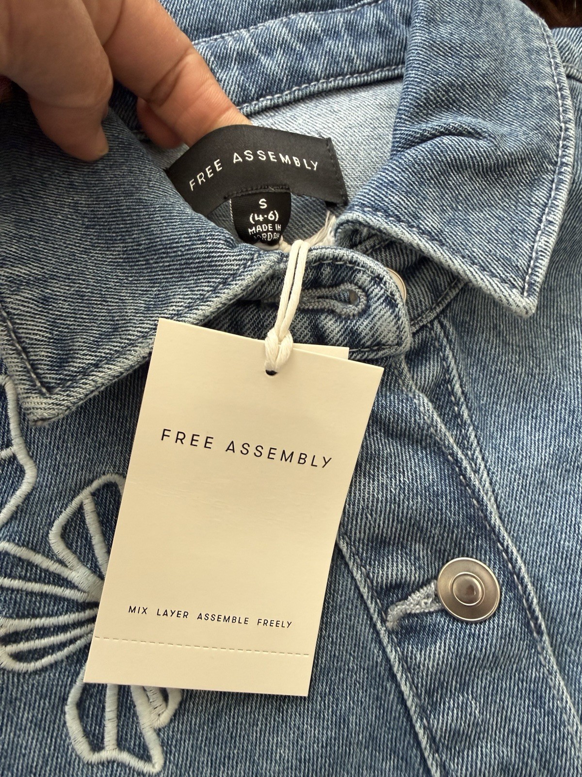 Free Assembly Women’s Embroidered Denim Mini Shirtdress Blue Small NWT