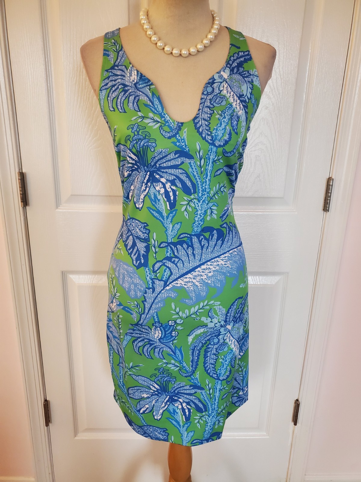 GRETCHEN SCOTT Swerve Palm Swerve Sleeveless Dress w/Blue Green Palms (Size M)