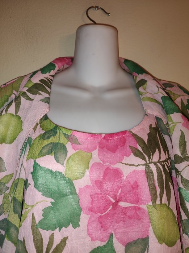 Set 2 pcs KSL Division Of Karin Stevens Pink Floral Dress with Jacket Size 24W