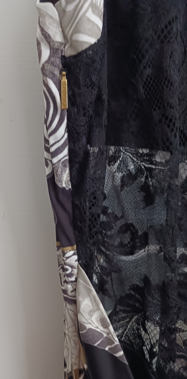 ROBERTO CAVALLI stretch +black Back Lace Dress, Sz IT 46