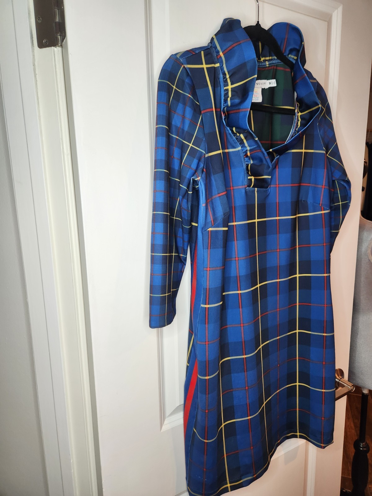 Gretchen Scott Dress M Navy Plaid Comfy Jersey Knit Ruffleneck Dress 3/4 Sleeves