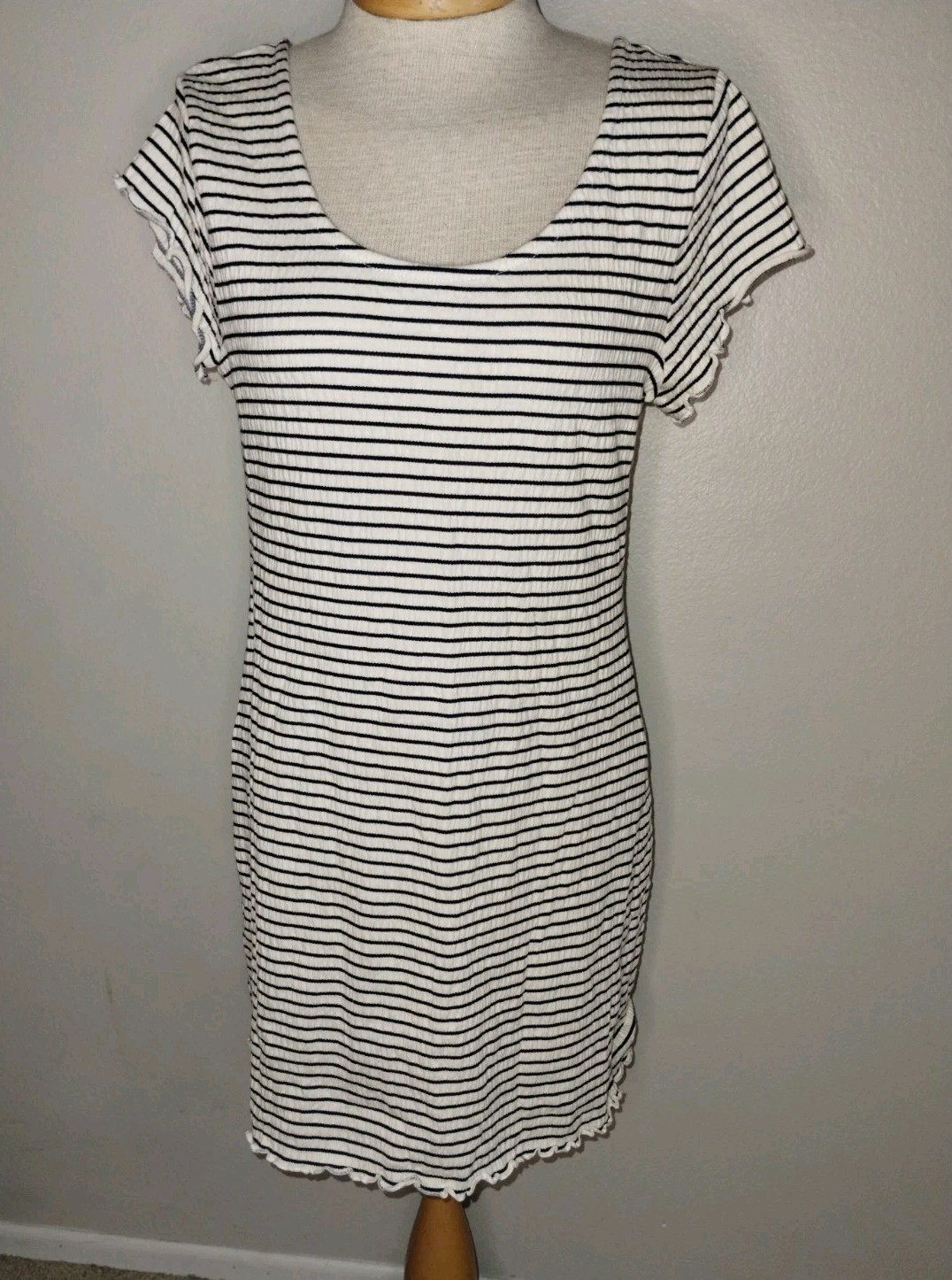 ARIZONA JEAN CO Junior’s White Ribbed Summer Dress Navy Blue Stripes Size Large