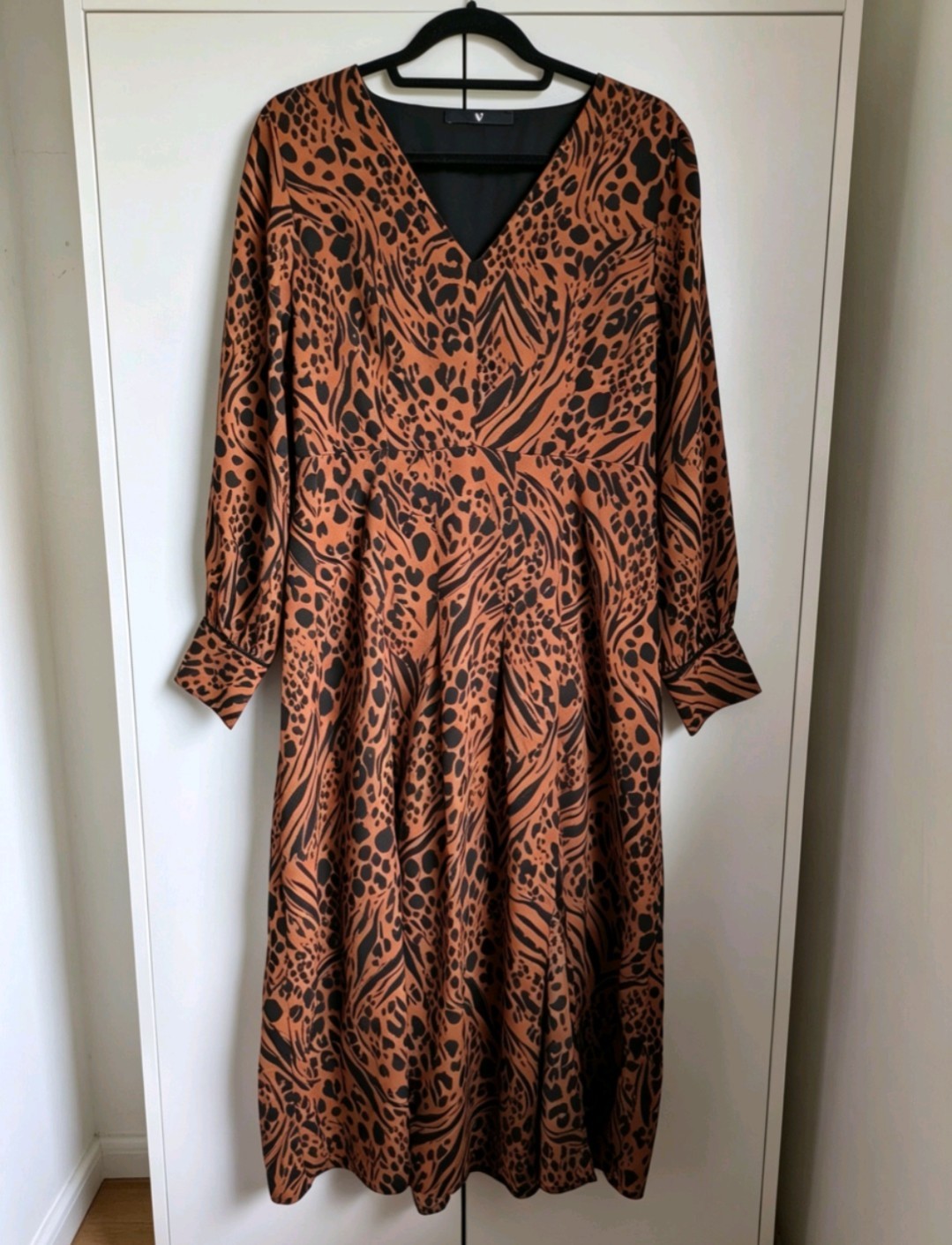 Very Size 14 Brown Black Animal Print Long Sleeve Midi Dress