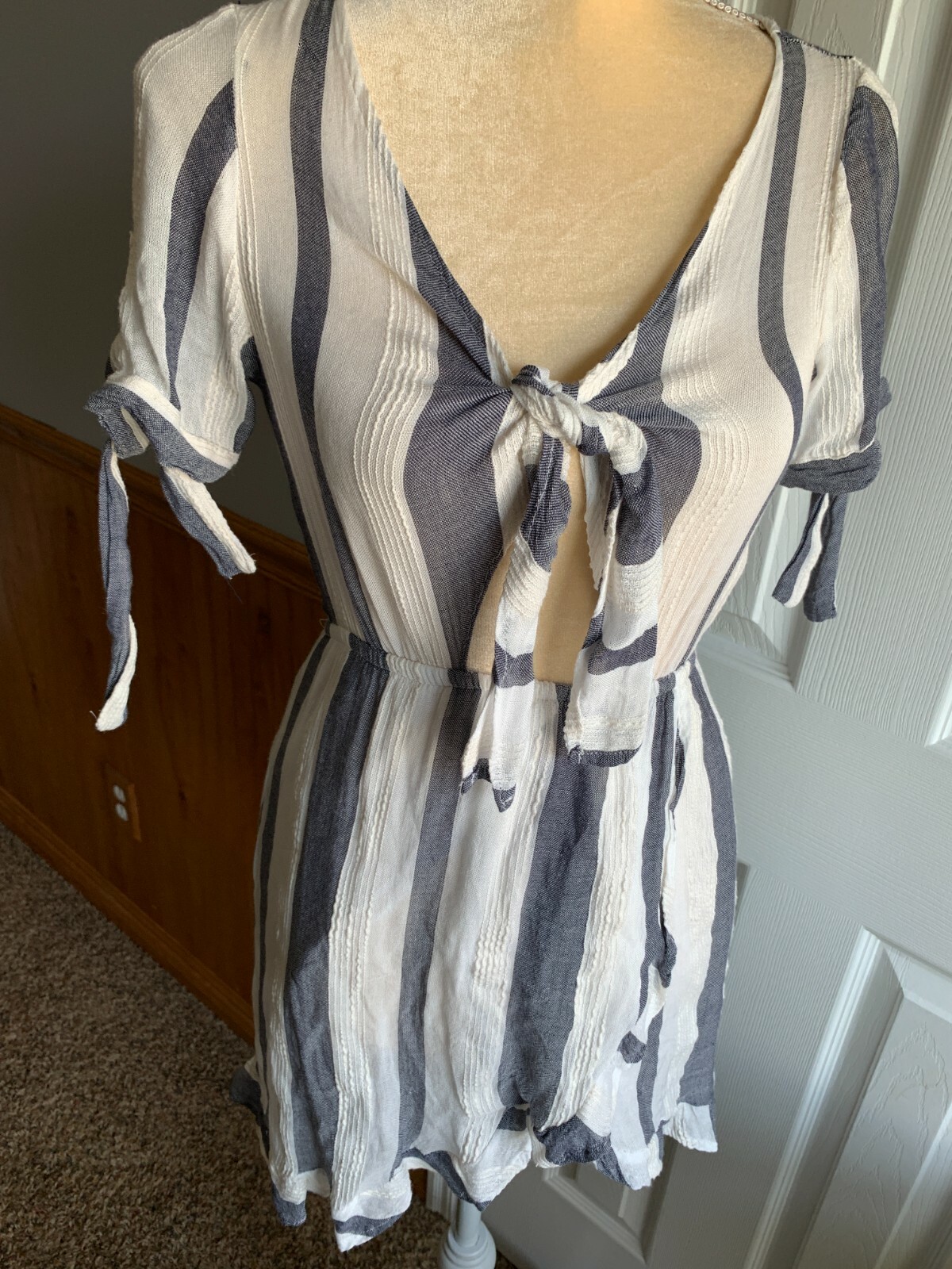 Vintage Havana Striped keyhole front Ruffle Dress Blue White Small Tie Front S