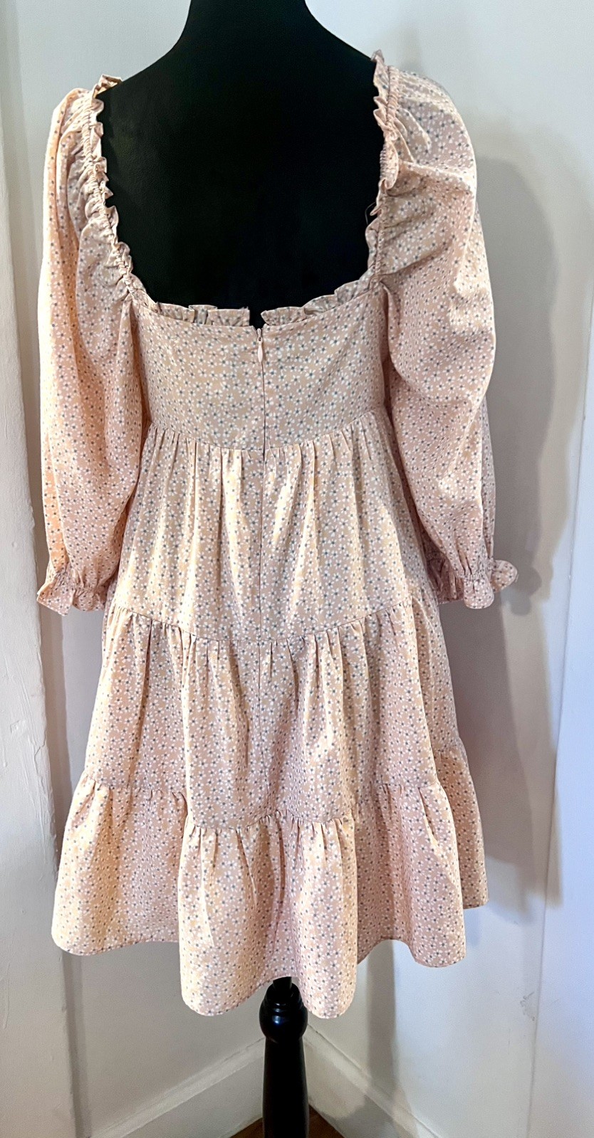 Judith March Tiered Square Neck Puffed Sleeve Daisy Floral Dress Sz S COTTAGE