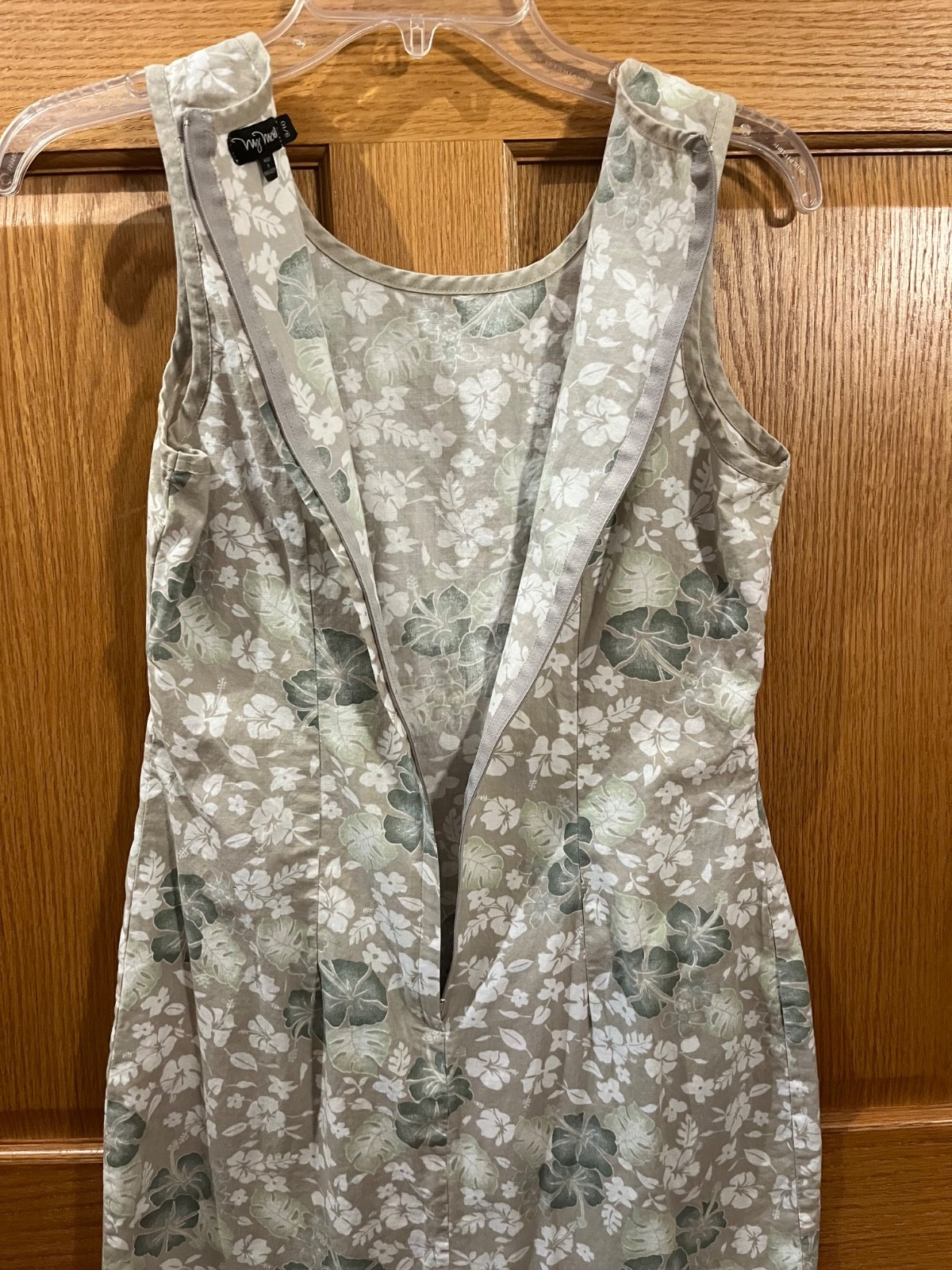 Coastal Beach Chic Tropical Prep Retro Mod Floral Sleeveless Shift Dress 9/10