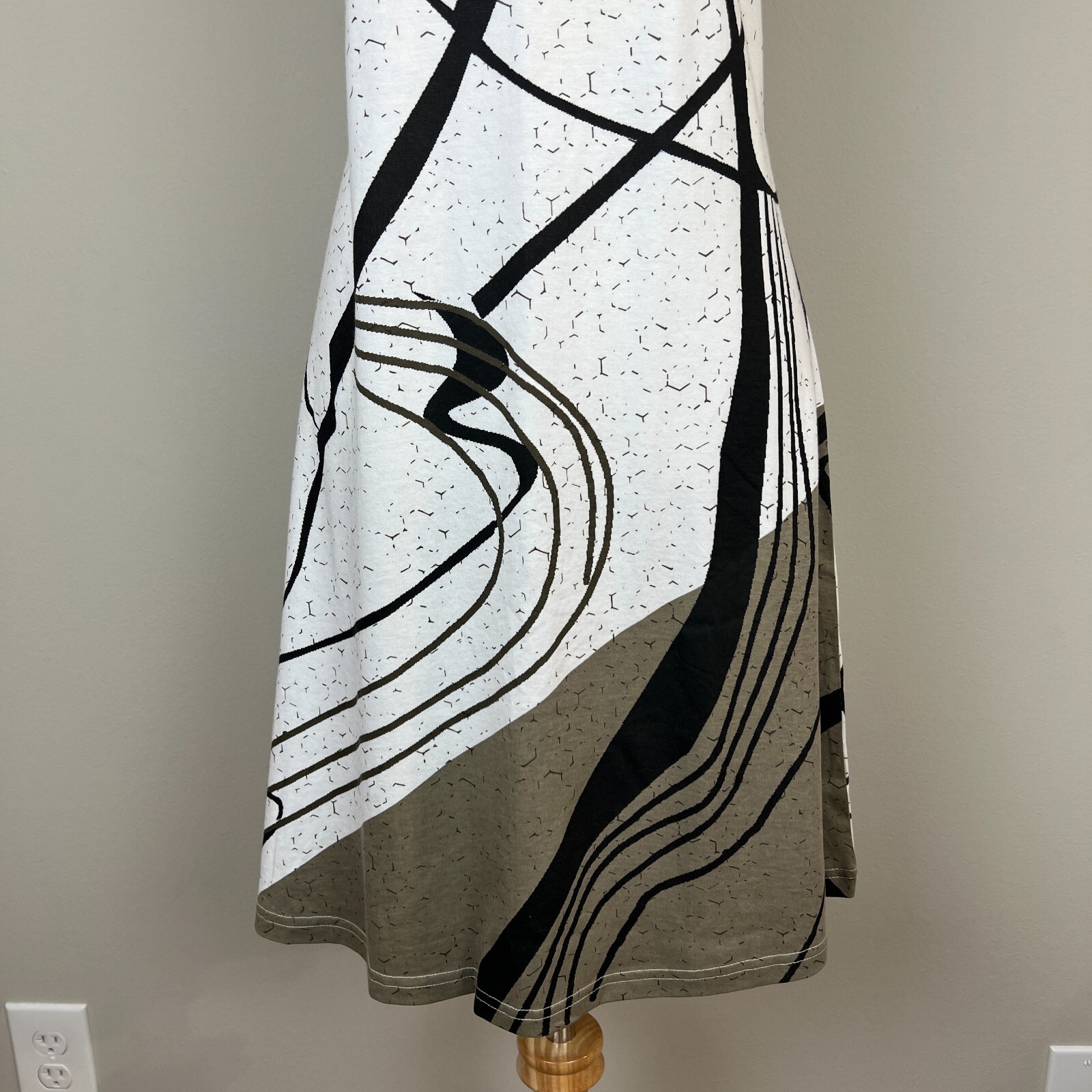 Parsley & Sage Dress Womens Small Printed Mini A-Line Sleeveless Black White New