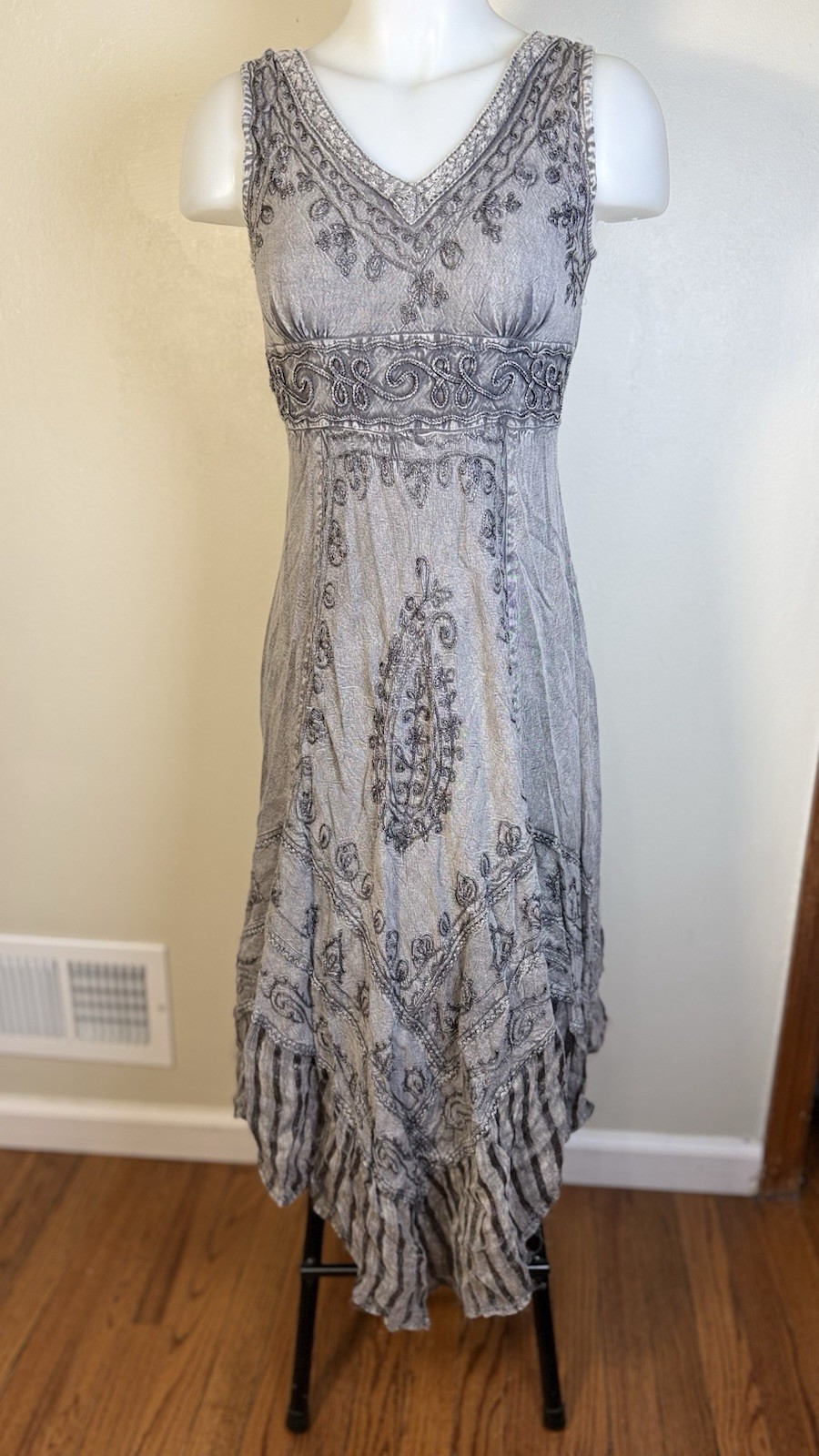 My Choice Small Sleeveless Midi Dress Gray Fairy Boho Festival Embroidered Long