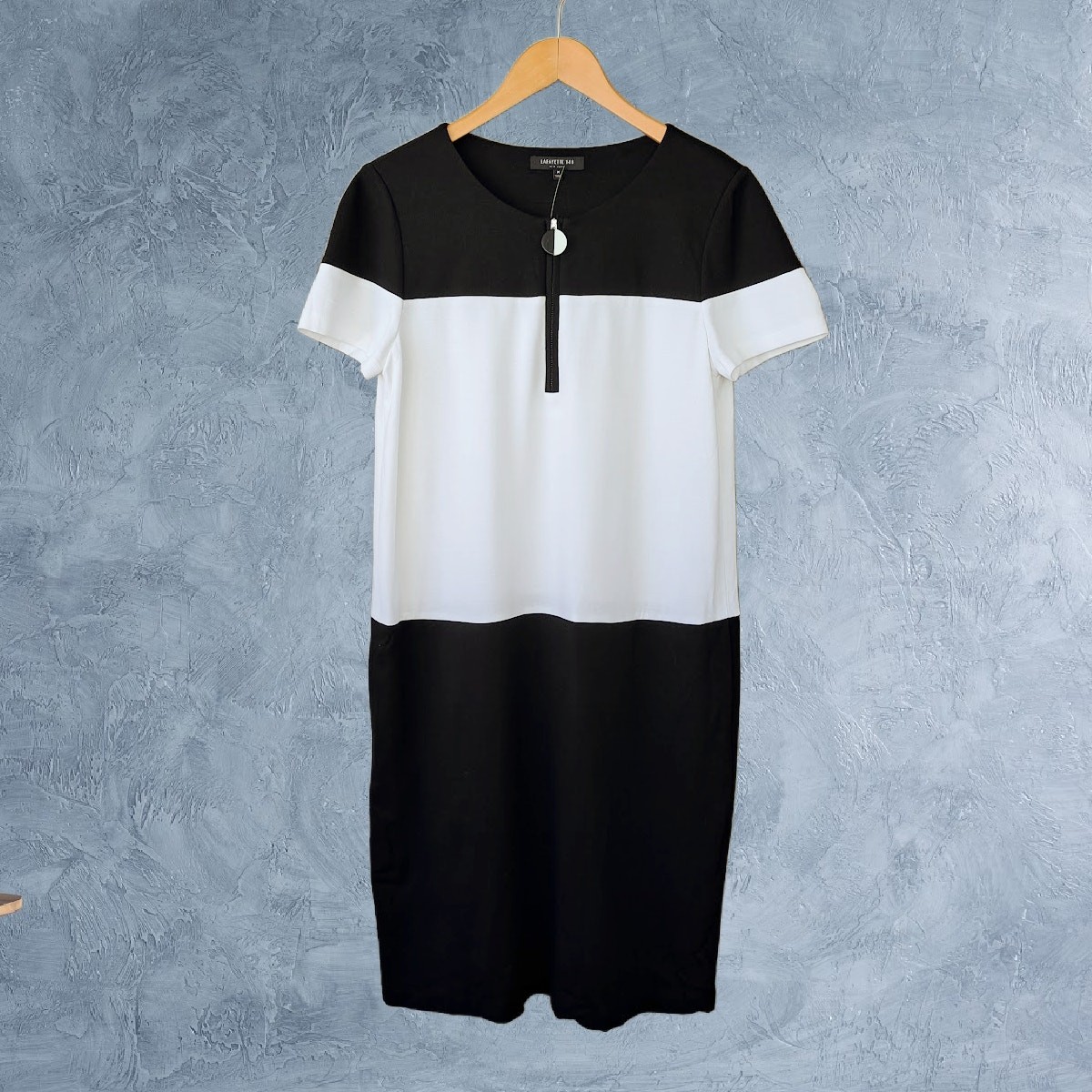 LAFAYETTE 148 Black White Colorblock Jersey Short Sleeve Shift Dress Size Medium