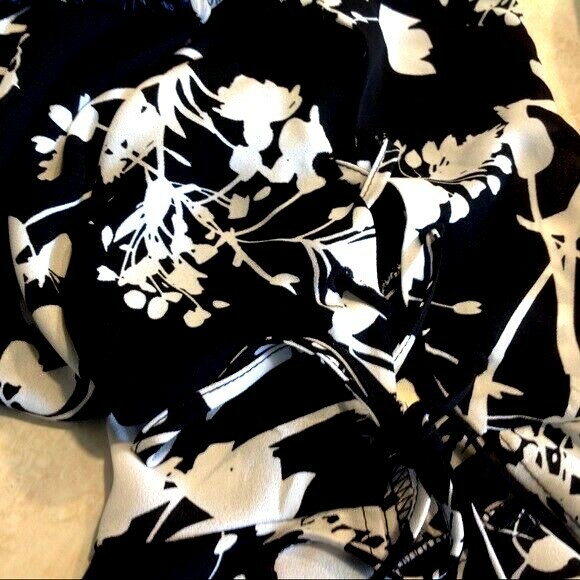 Worthington Womens Dress Size Small Black White Floral Lace Up Flutter Sleeve