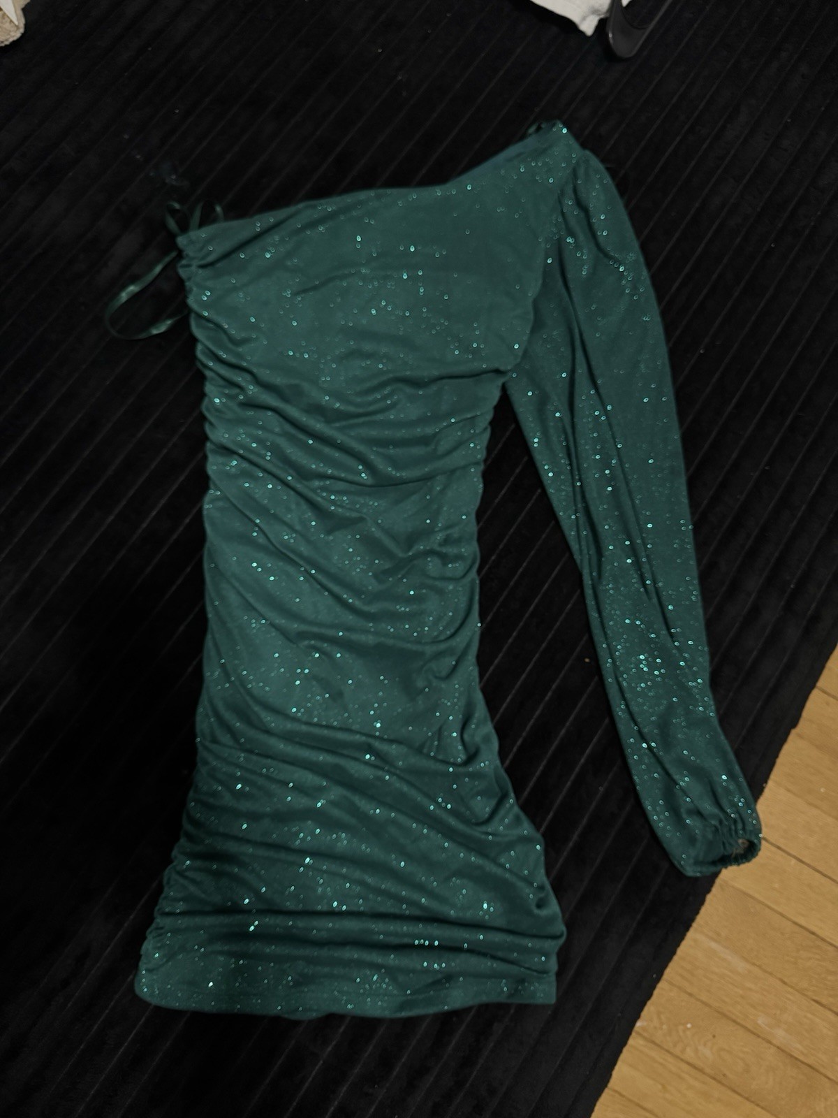 Jump Apparel Green One Shoulder Long Sleeve Ruched Glitter Bodycon Mini S