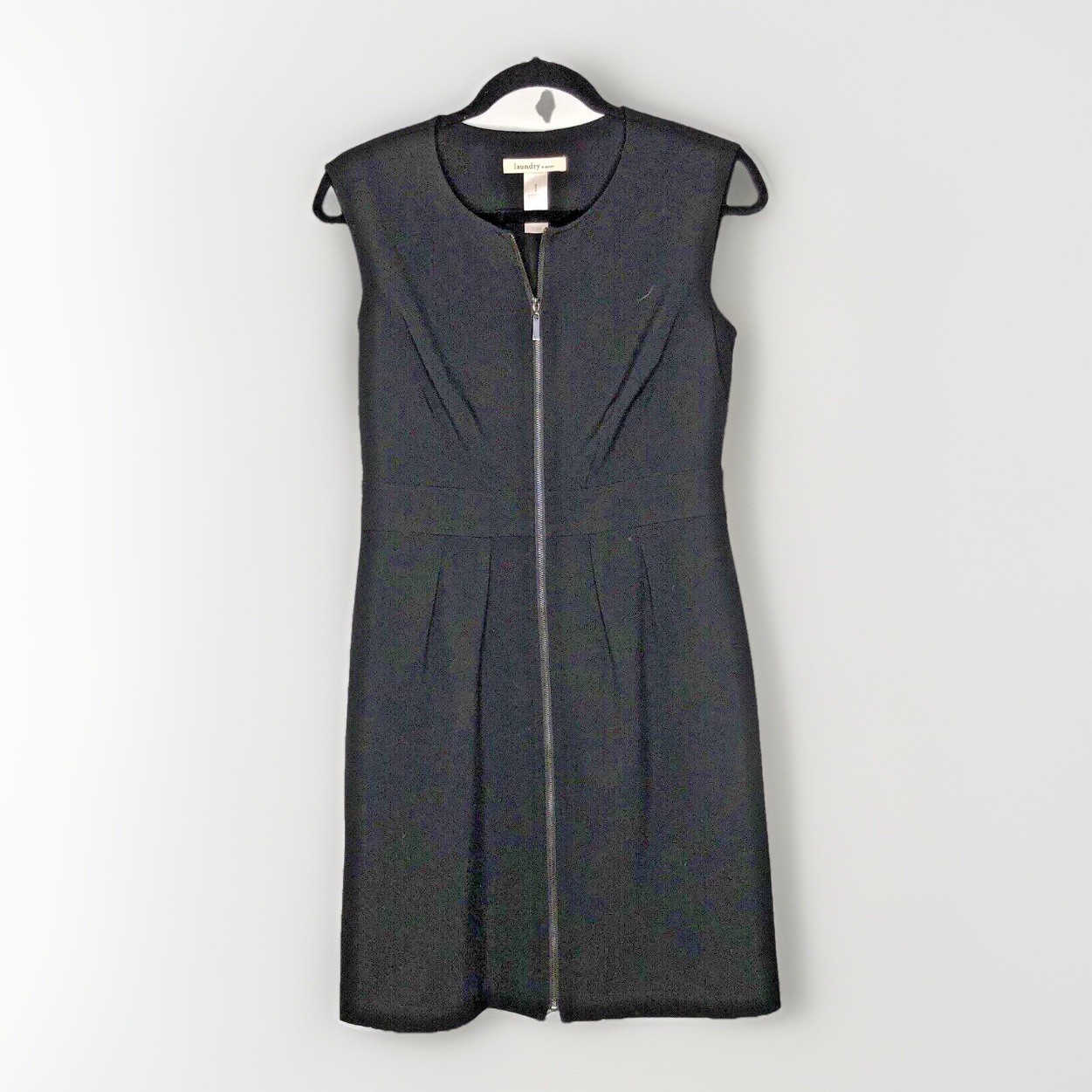 Laundry By Design Women’s Dress Black Sleeveless Front Exposed Zipper Size 6 LBD