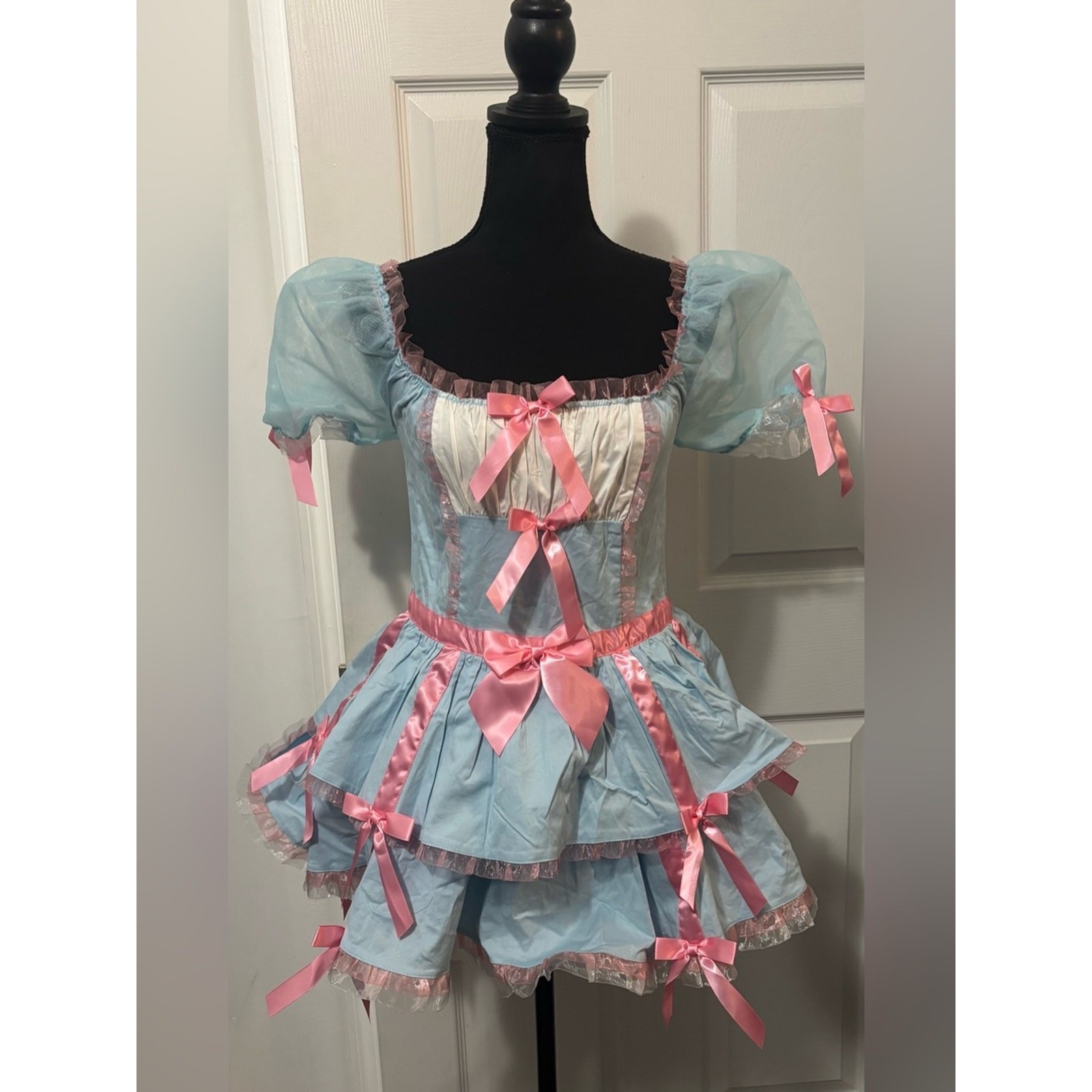 NWT Dolls Kill / Trickz N’ Treatz Doll Behavior Costume Dress Size Small
