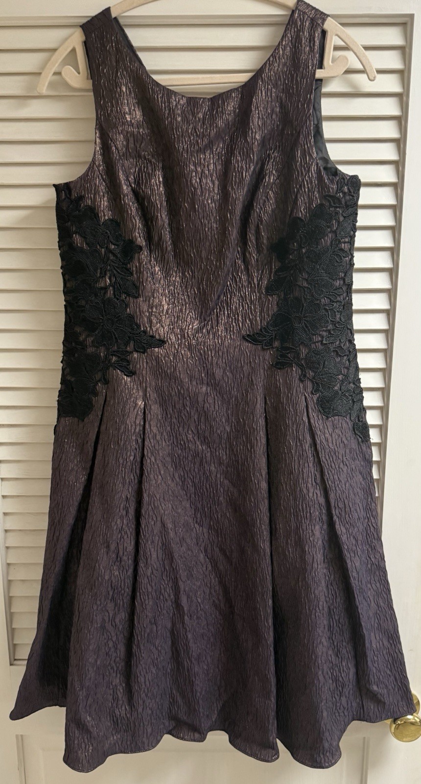 Decode 1. 8 dress