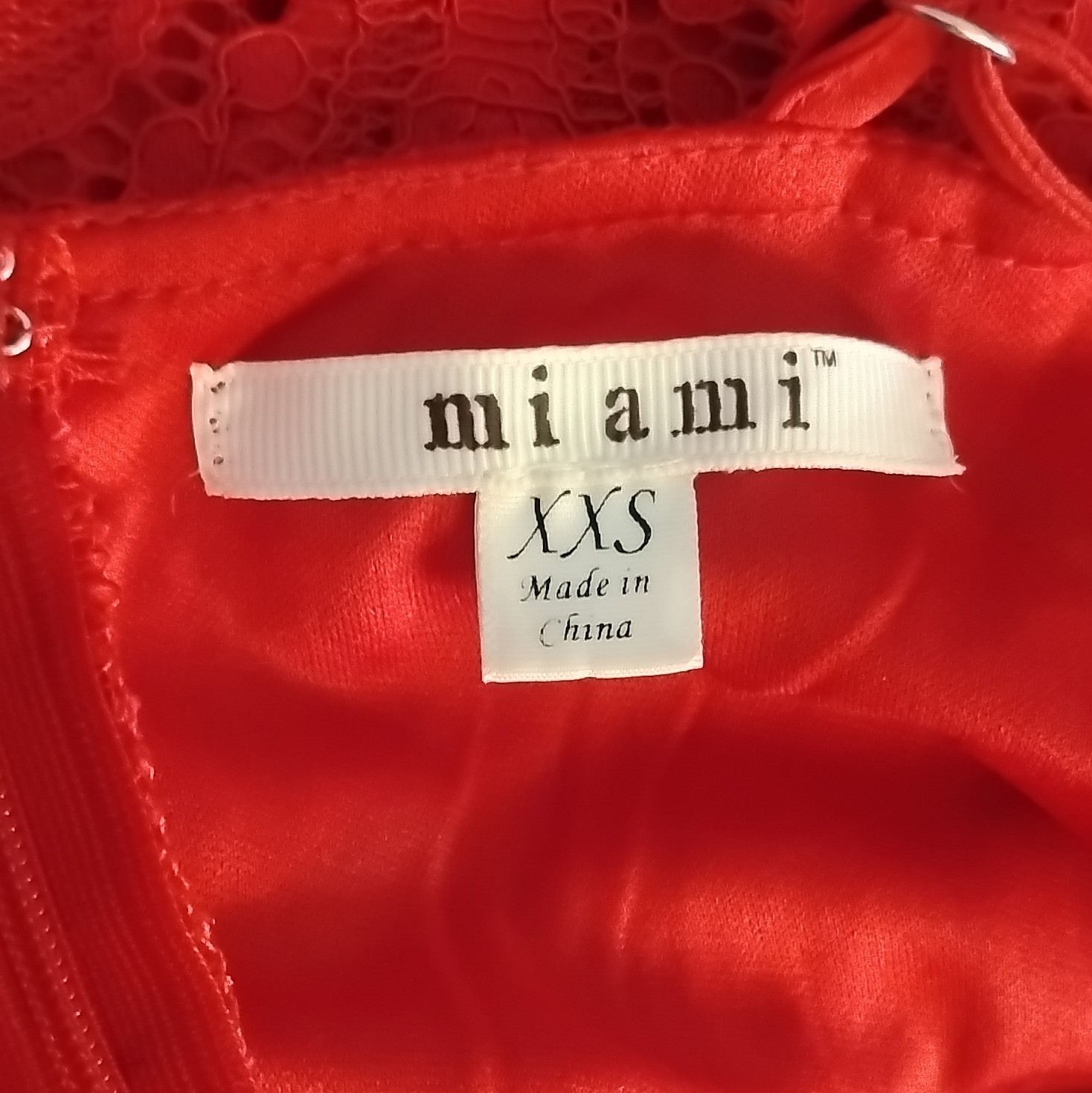 Miami XXS Red Solid Lace V-Neck Sleeveless Zip Lined Mini Fit & Flare Dress