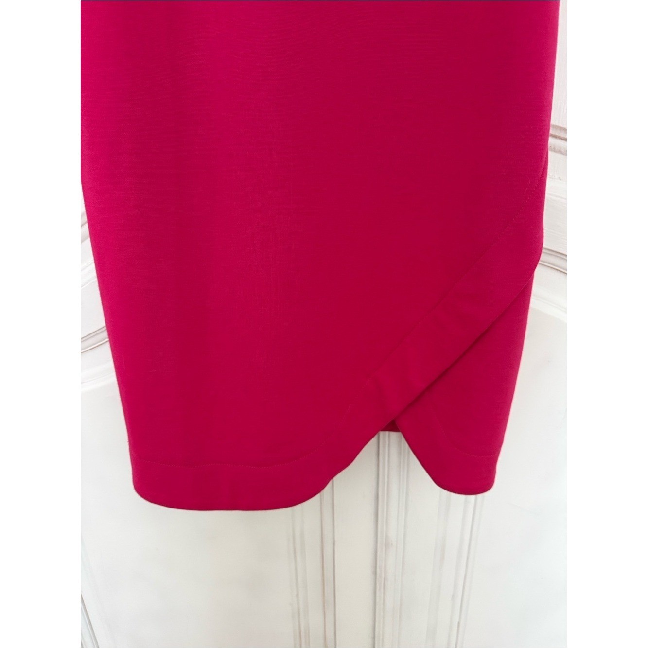 Romeo + Juliet CoutureHot Pink Bodycon Cocktail Dress, Size Medium